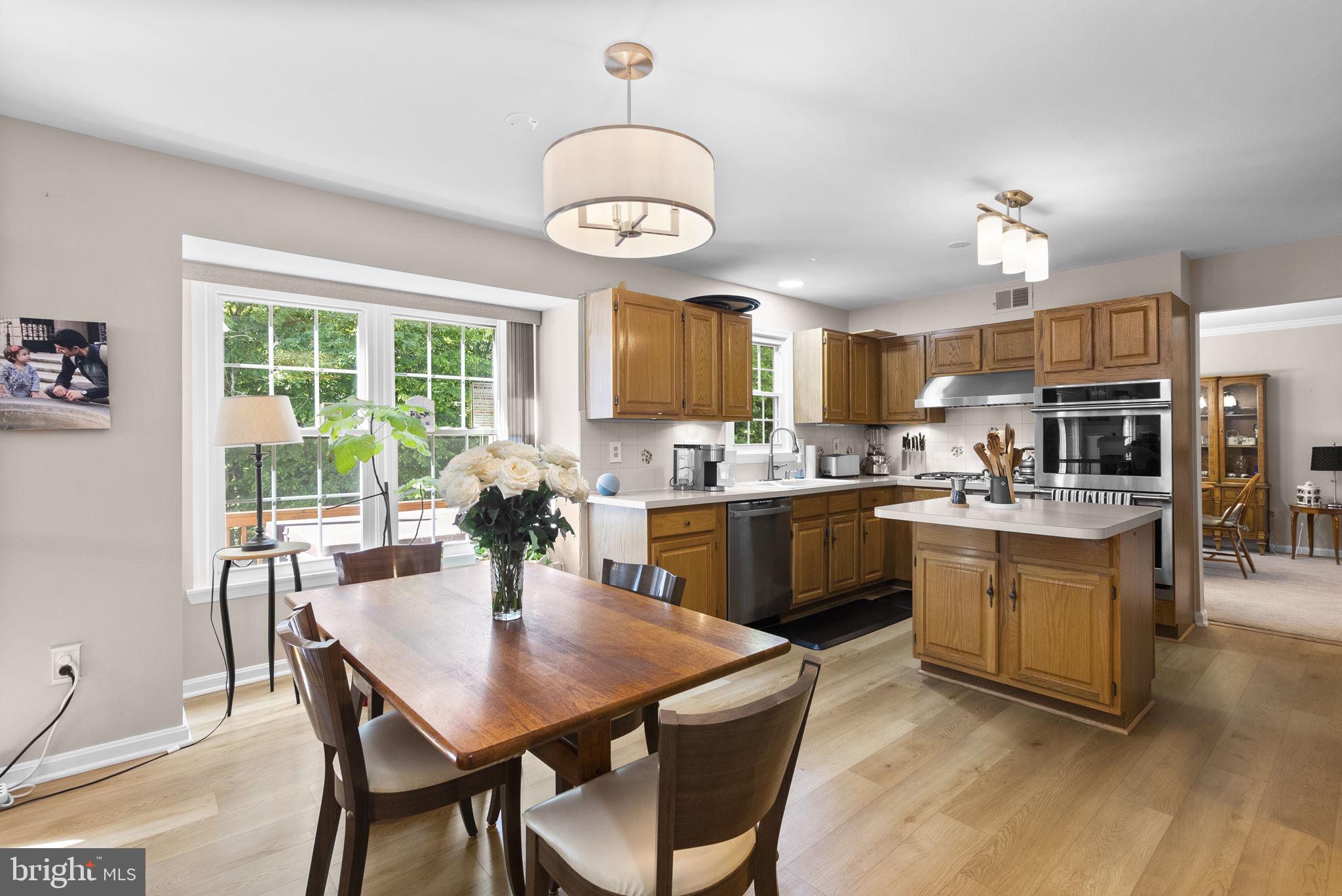 OLD STAGE KNOLLS - Residential