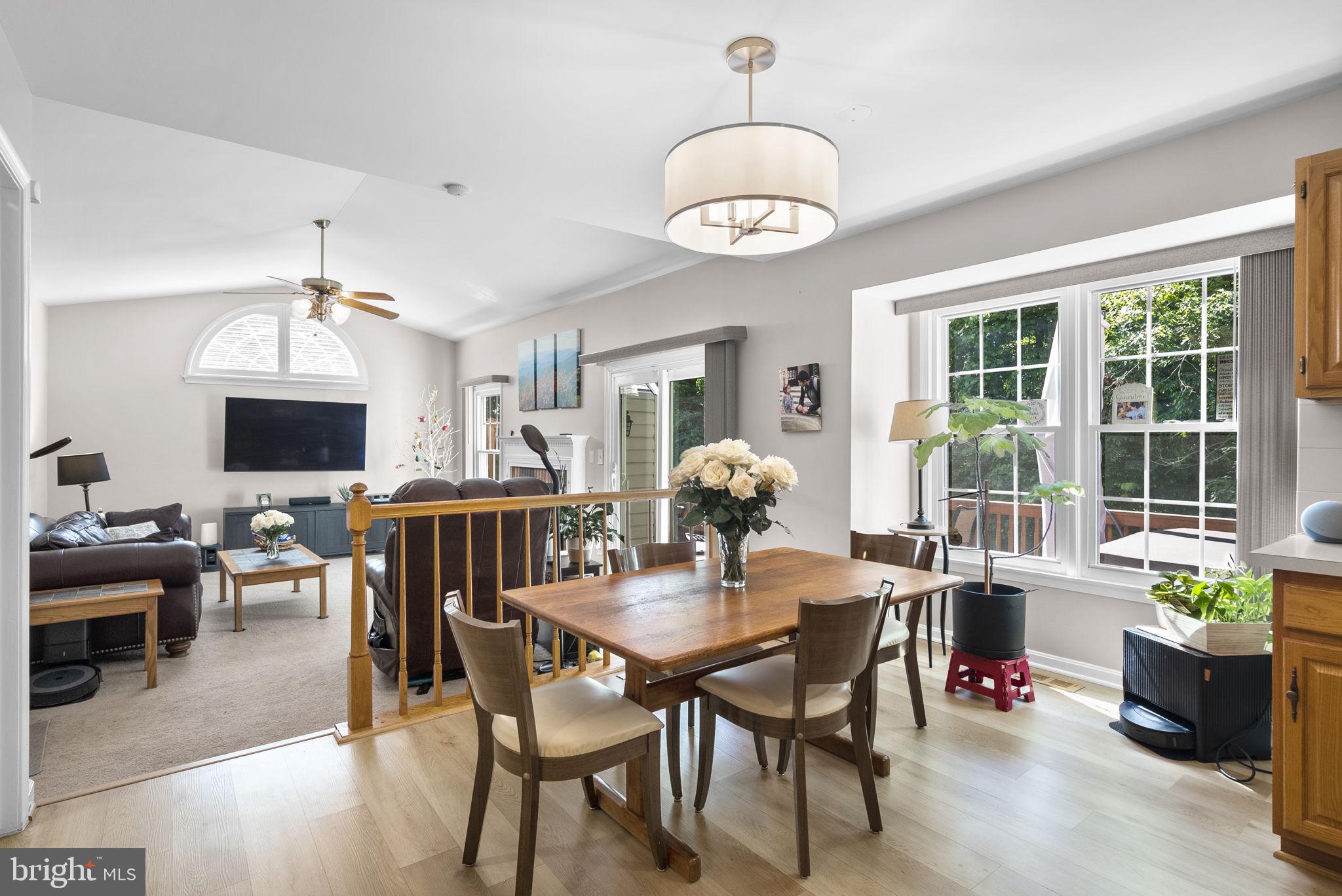 OLD STAGE KNOLLS - Residential