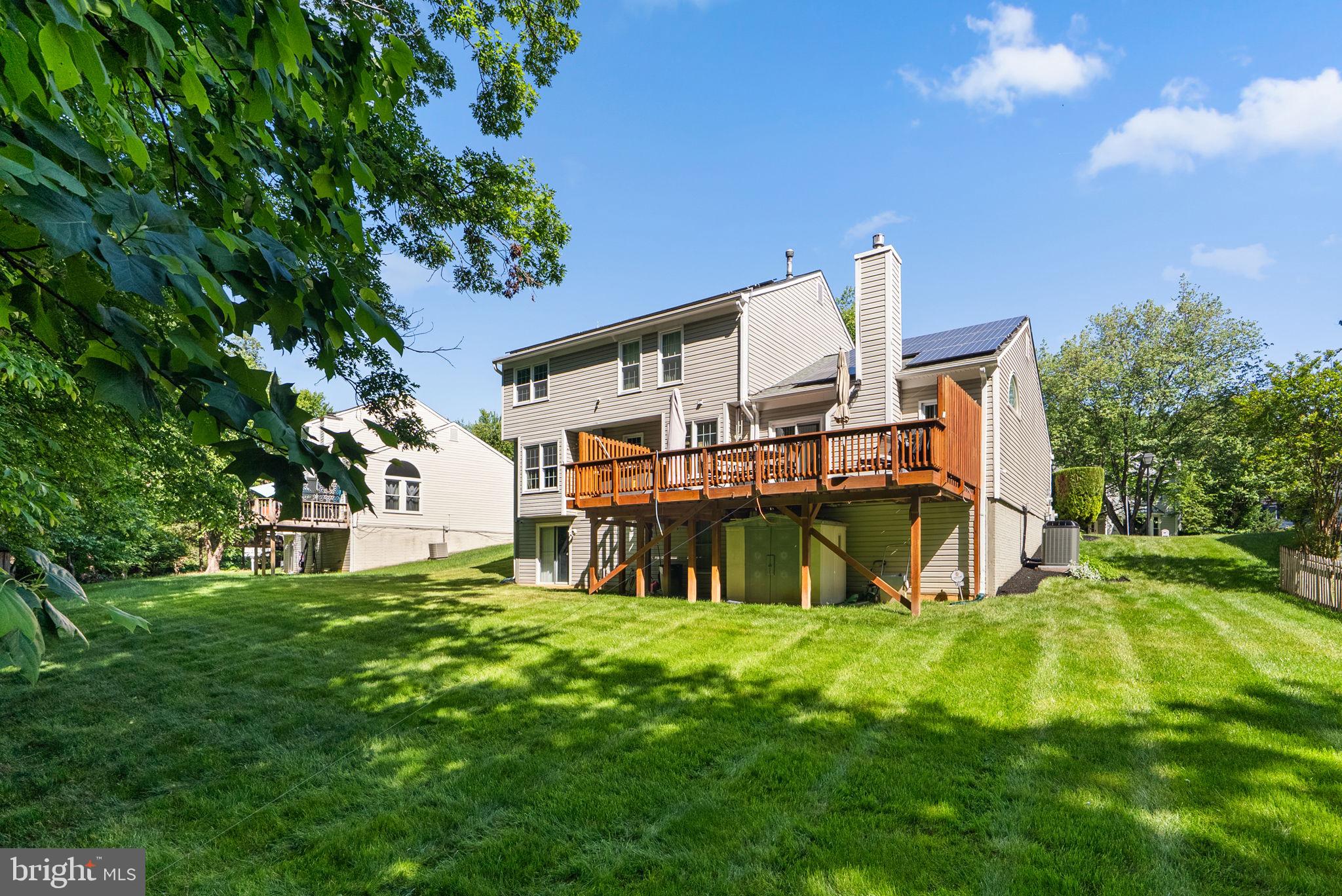 OLD STAGE KNOLLS - Residential