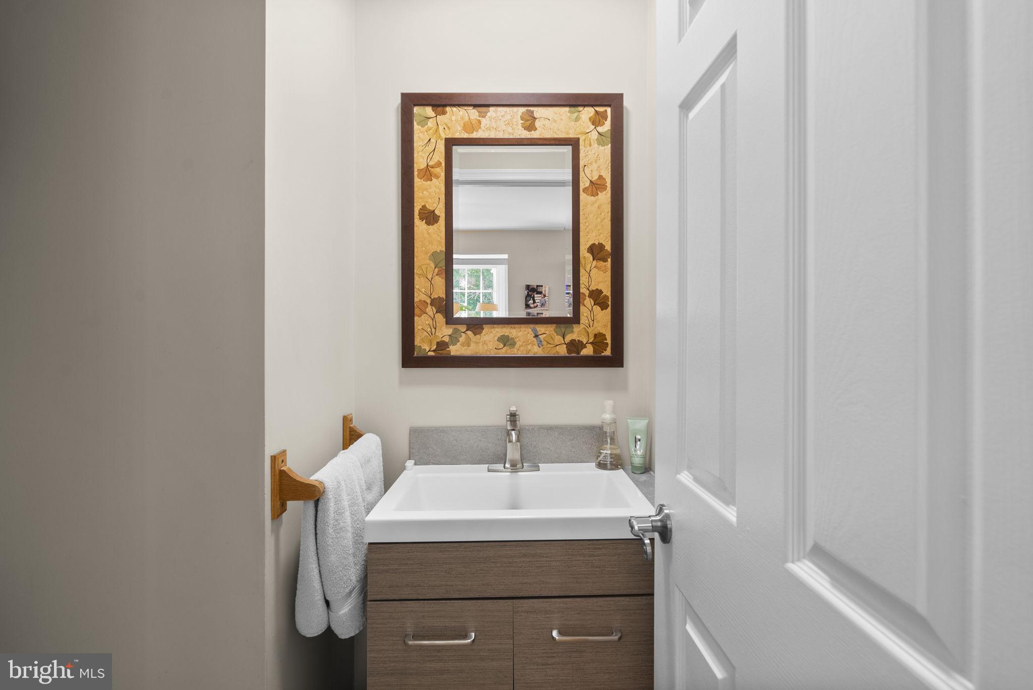 OLD STAGE KNOLLS - Residential
