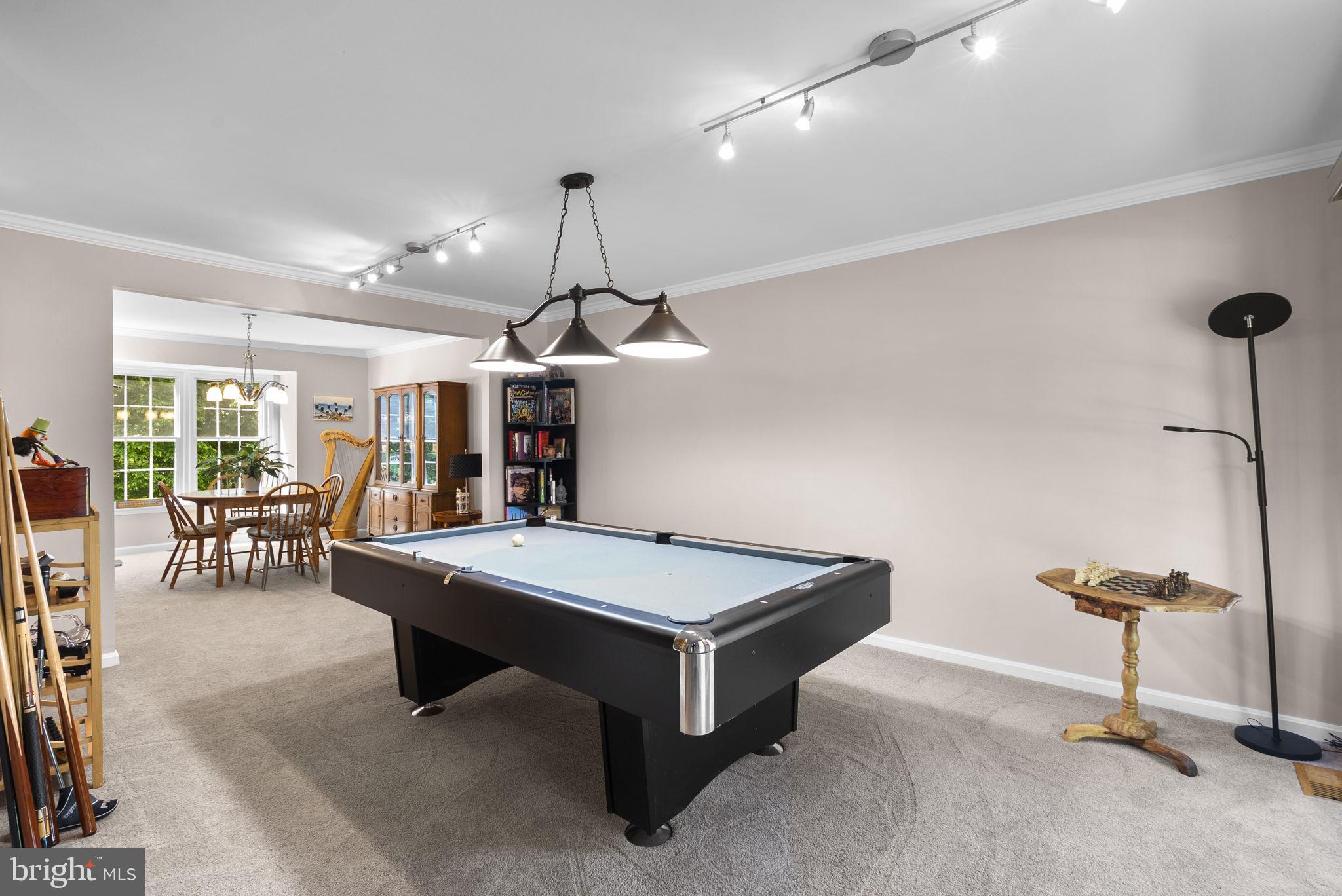 OLD STAGE KNOLLS - Residential
