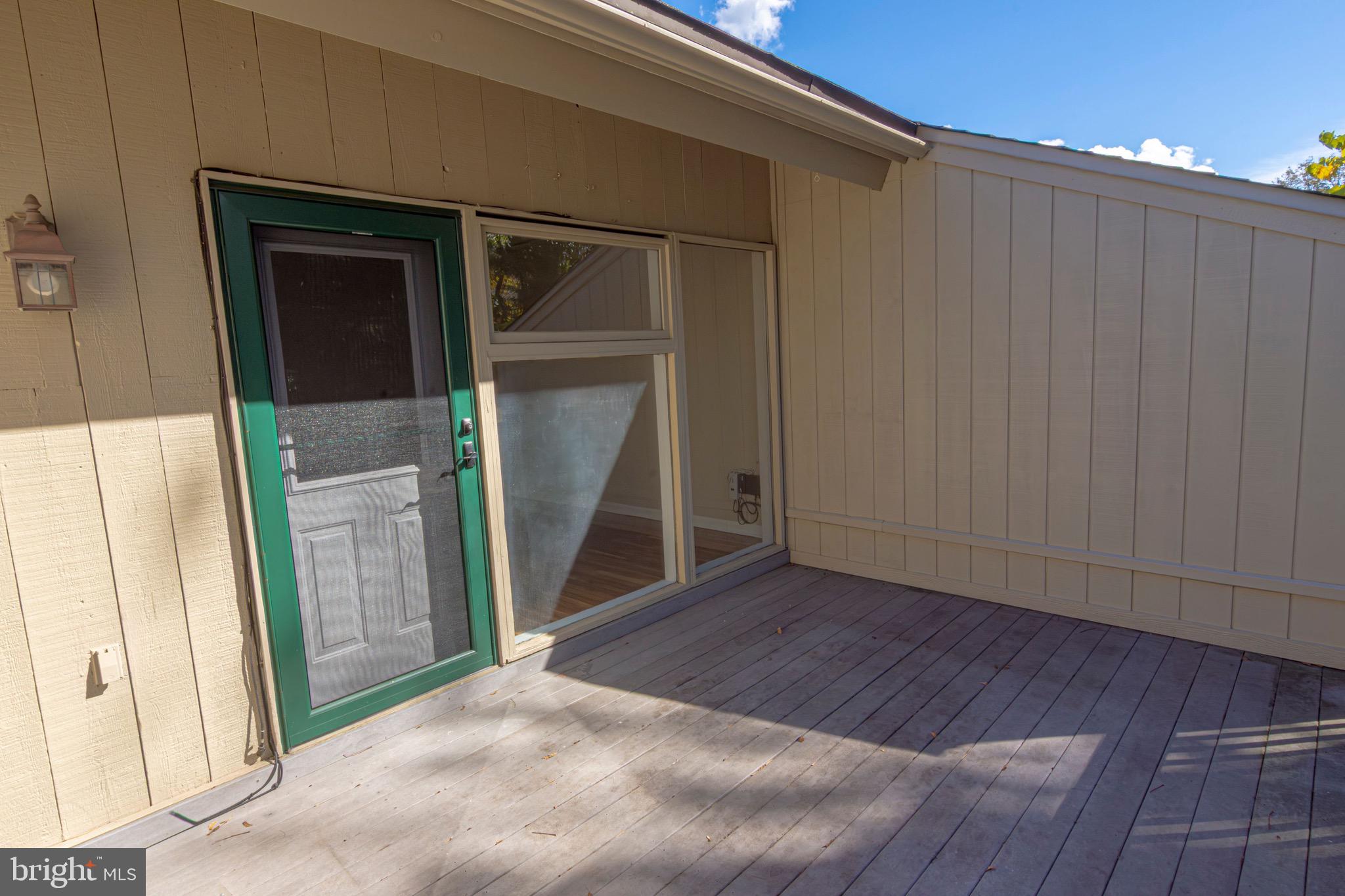 VILLAGE II - Residential Lease