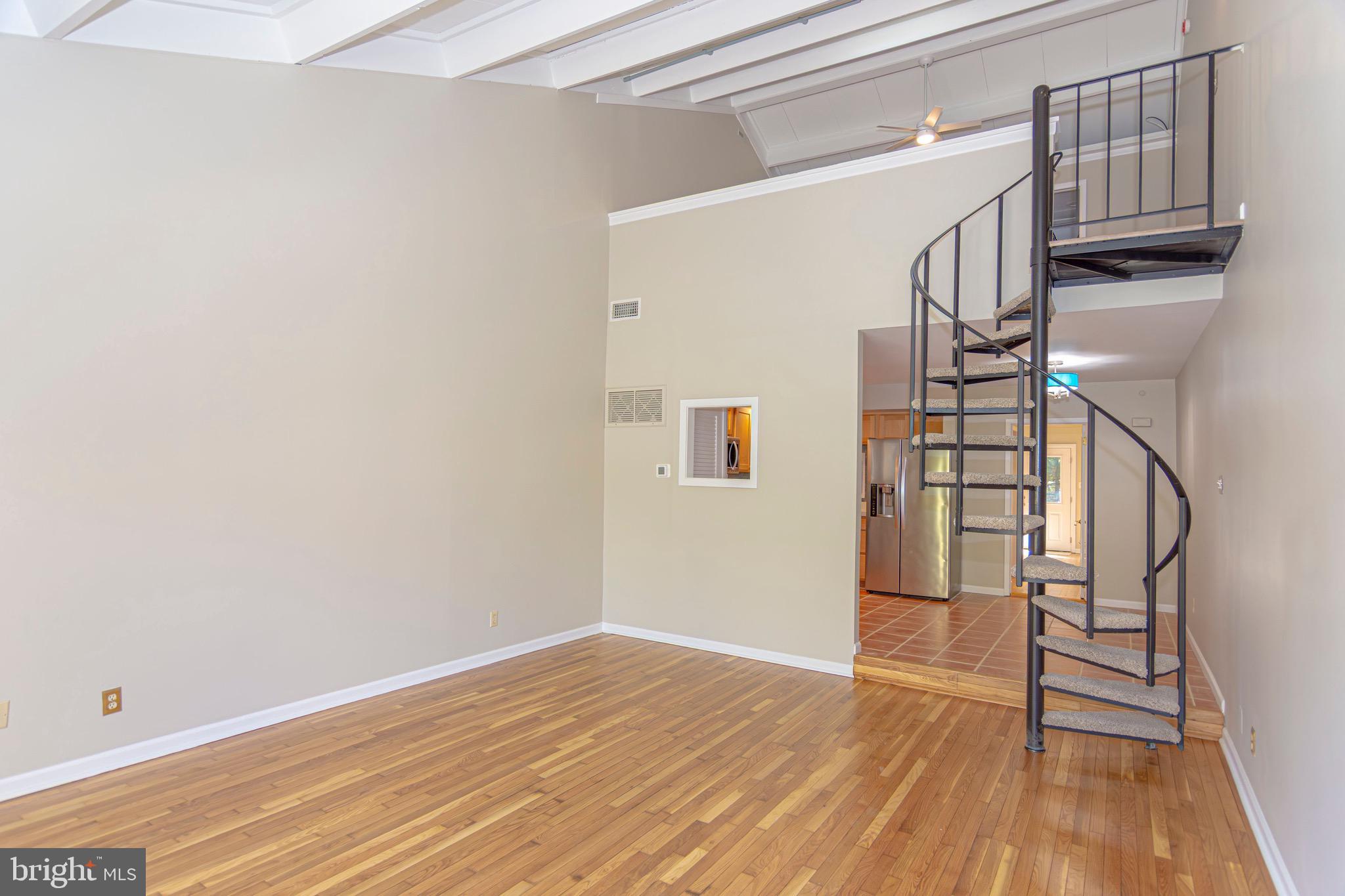 VILLAGE II - Residential Lease