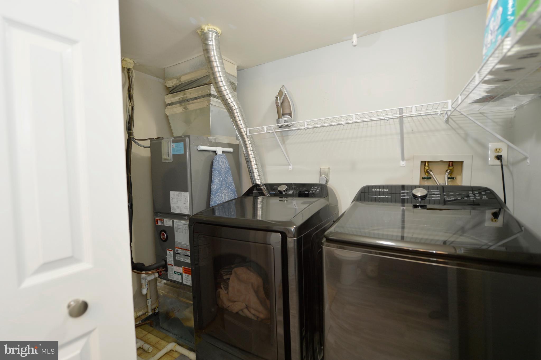 FOX CHAPEL AT TUDOR KNOLLS - Residential Lease