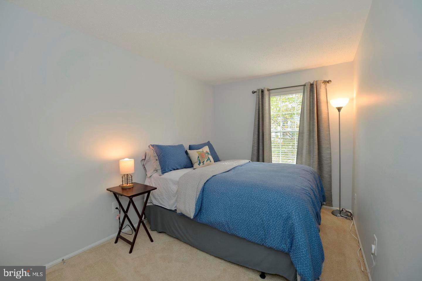 FOX CHAPEL AT TUDOR KNOLLS - Residential Lease