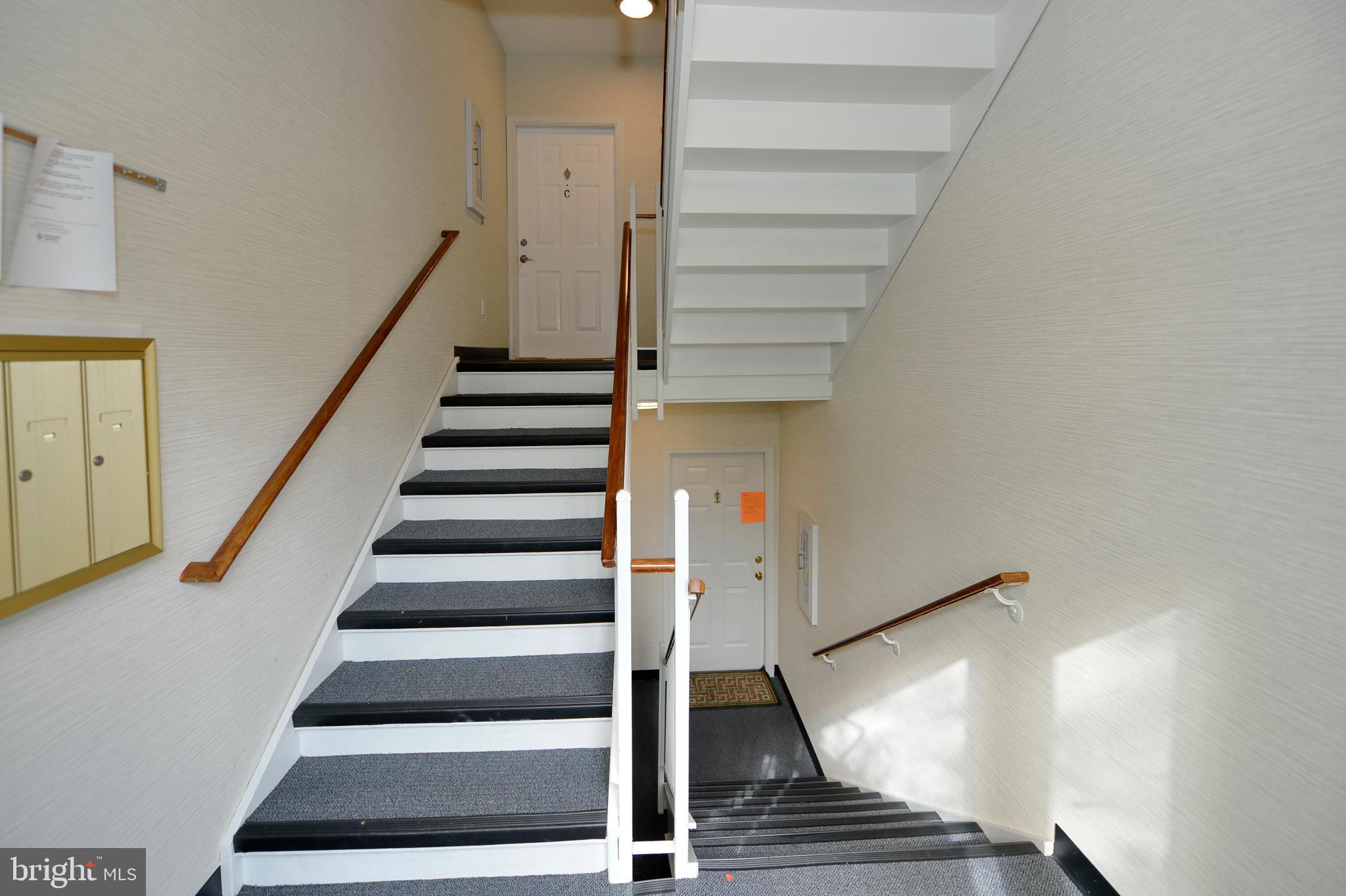 FOX CHAPEL AT TUDOR KNOLLS - Residential Lease