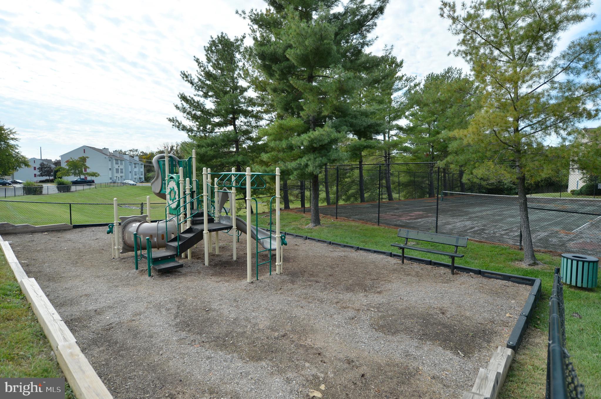 FOX CHAPEL AT TUDOR KNOLLS - Residential Lease