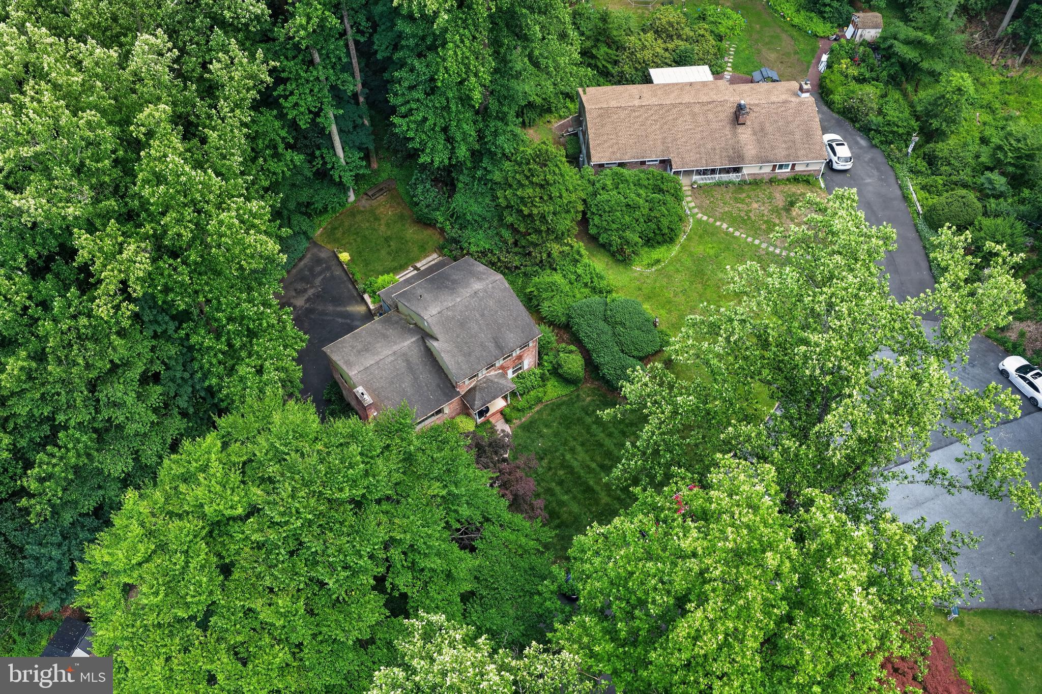 13 S BRYN MAWR PLACE