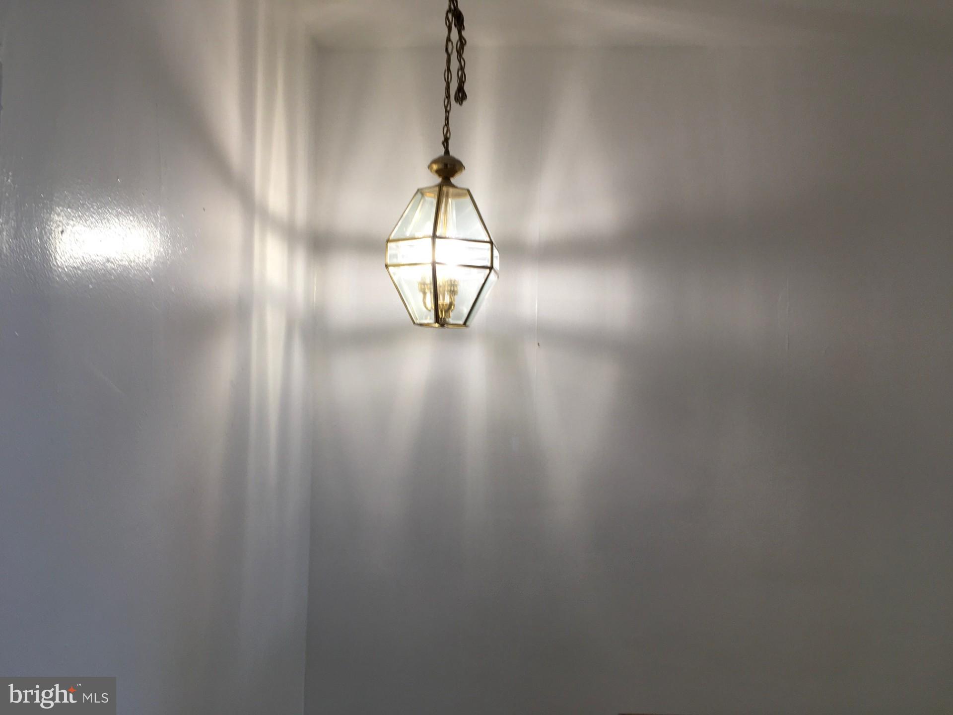 GREEN SPRING - Residential Lease