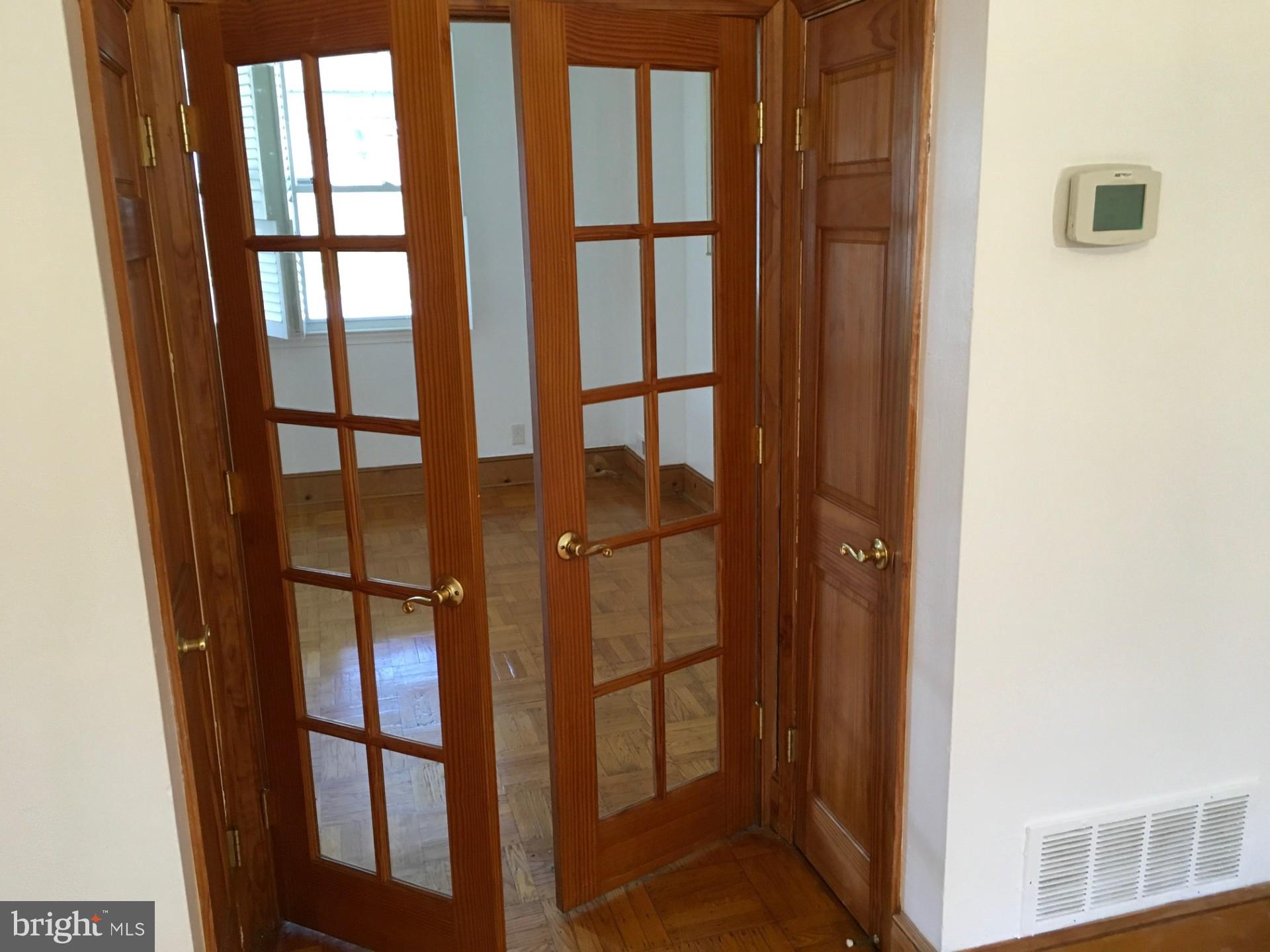 GREEN SPRING - Residential Lease