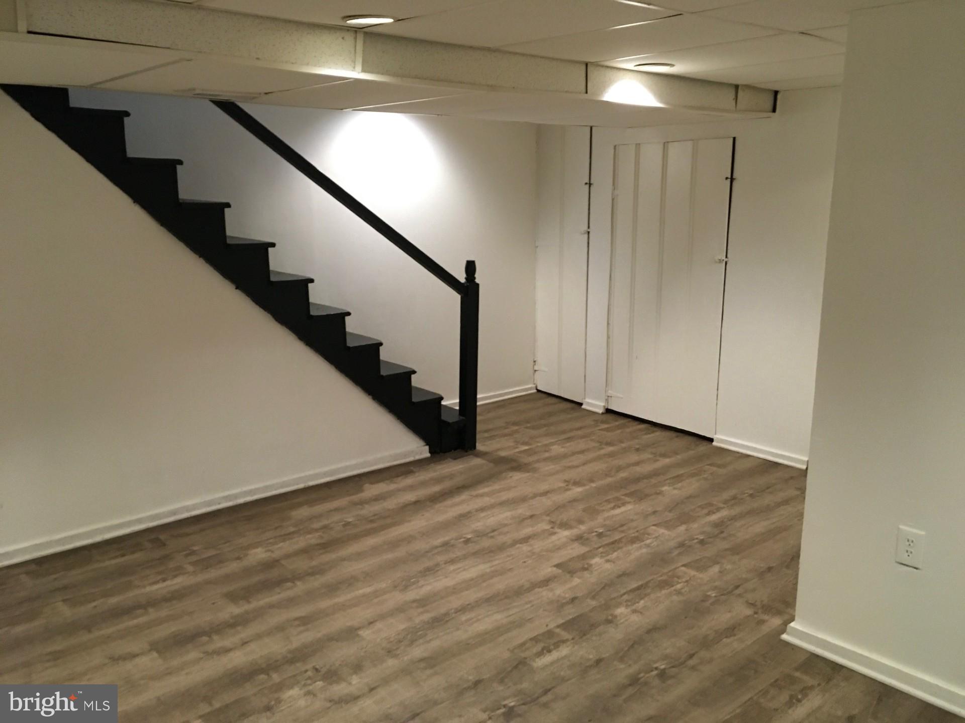 GREEN SPRING - Residential Lease