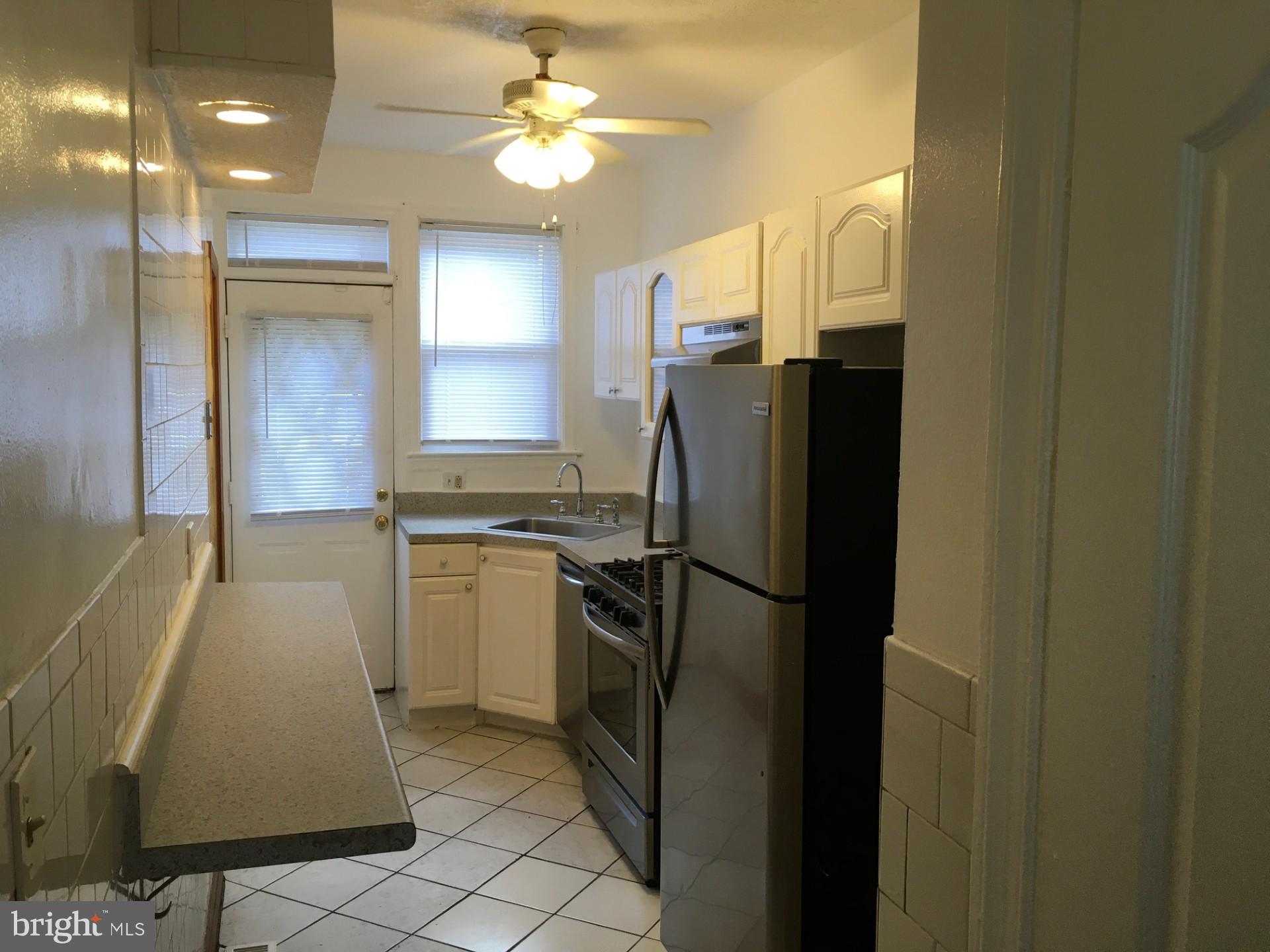 GREEN SPRING - Residential Lease