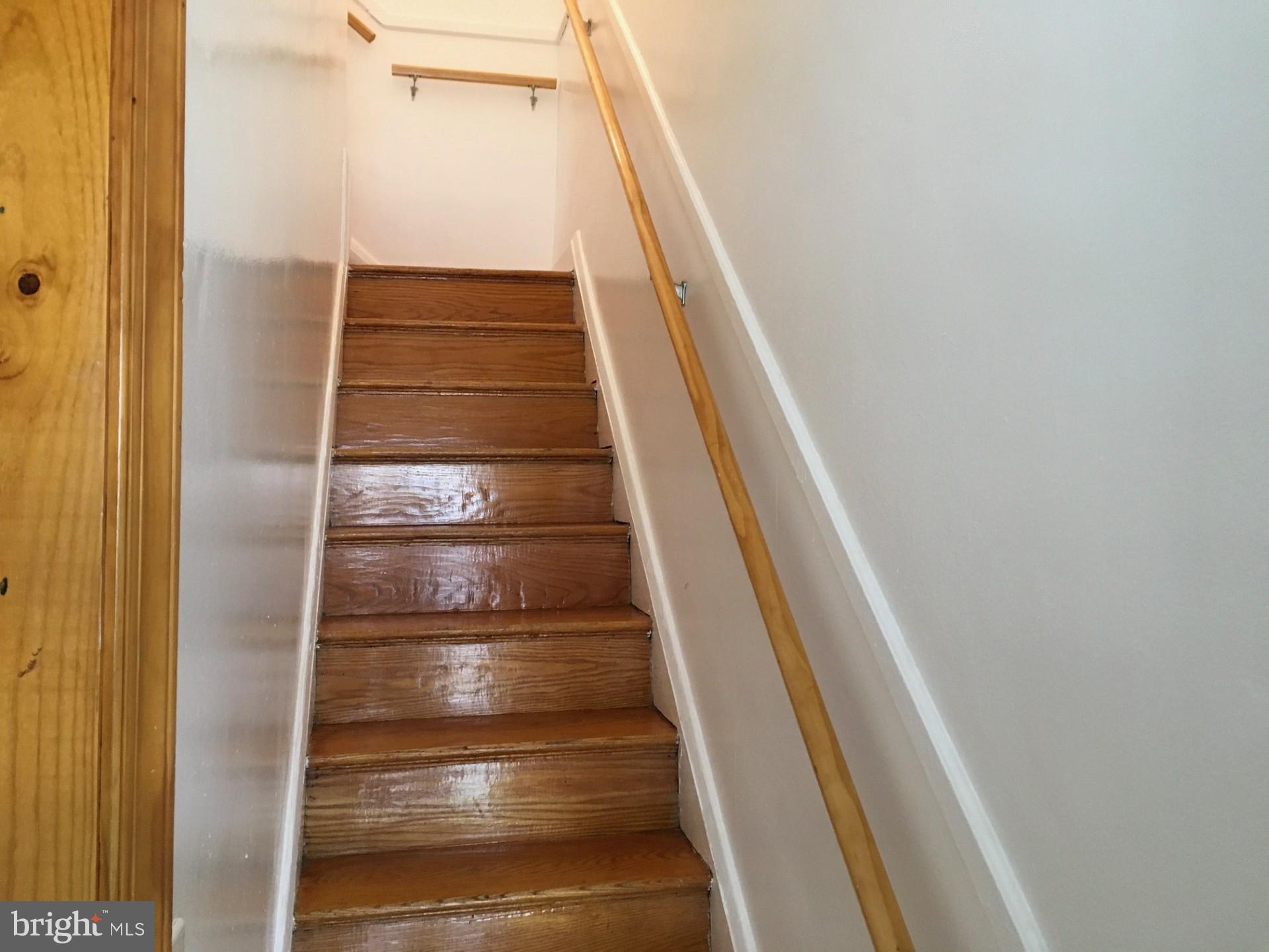 GREEN SPRING - Residential Lease