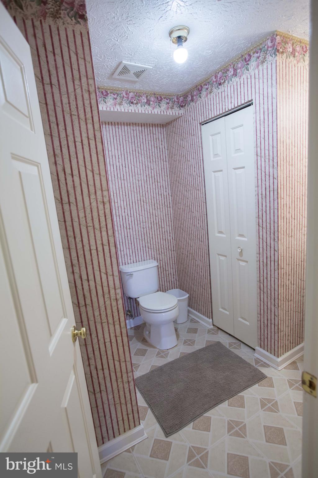 RUSSETT - Residential