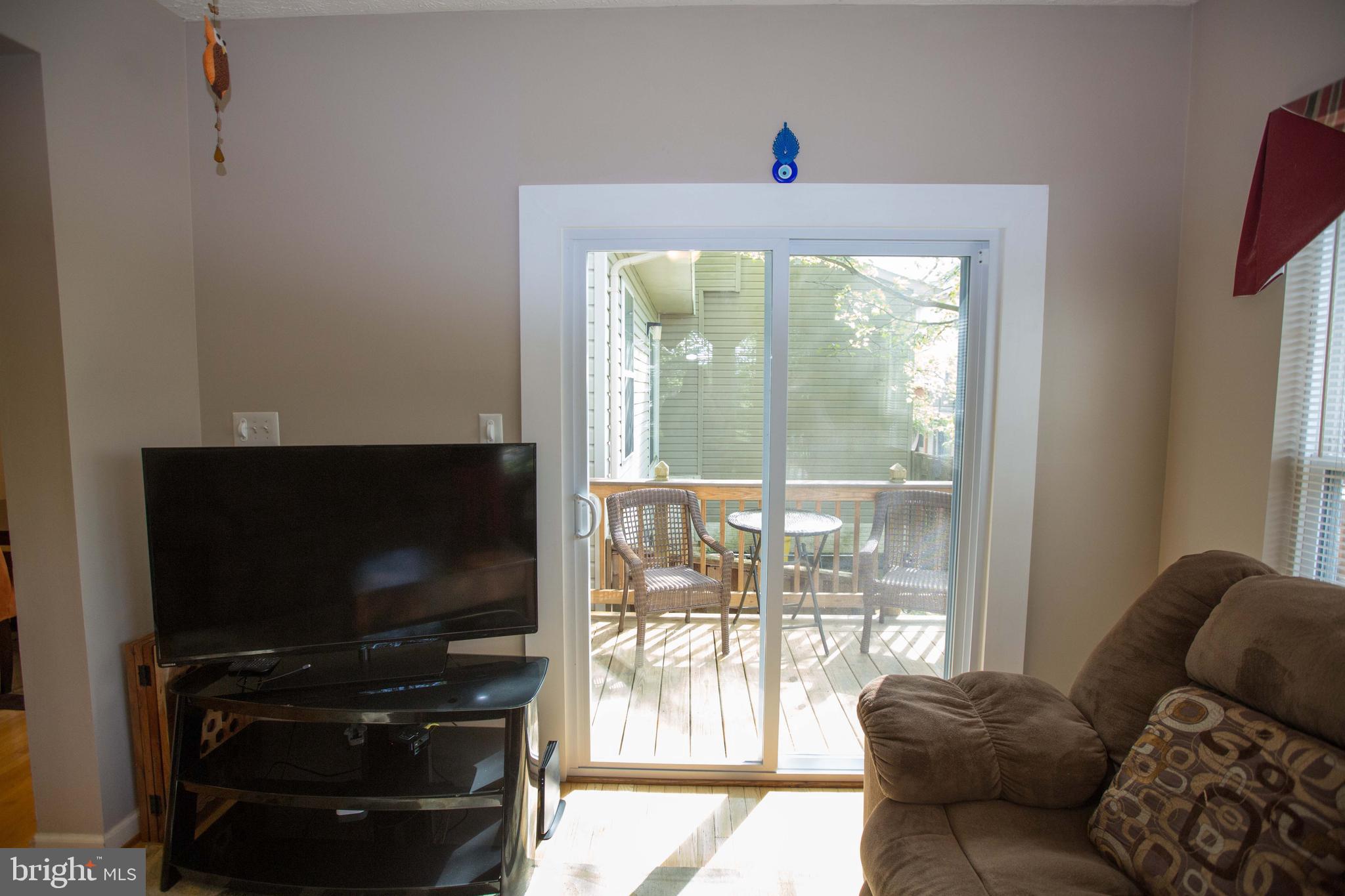 RUSSETT - Residential