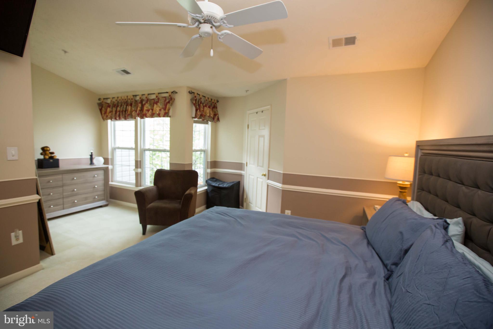 RUSSETT - Residential