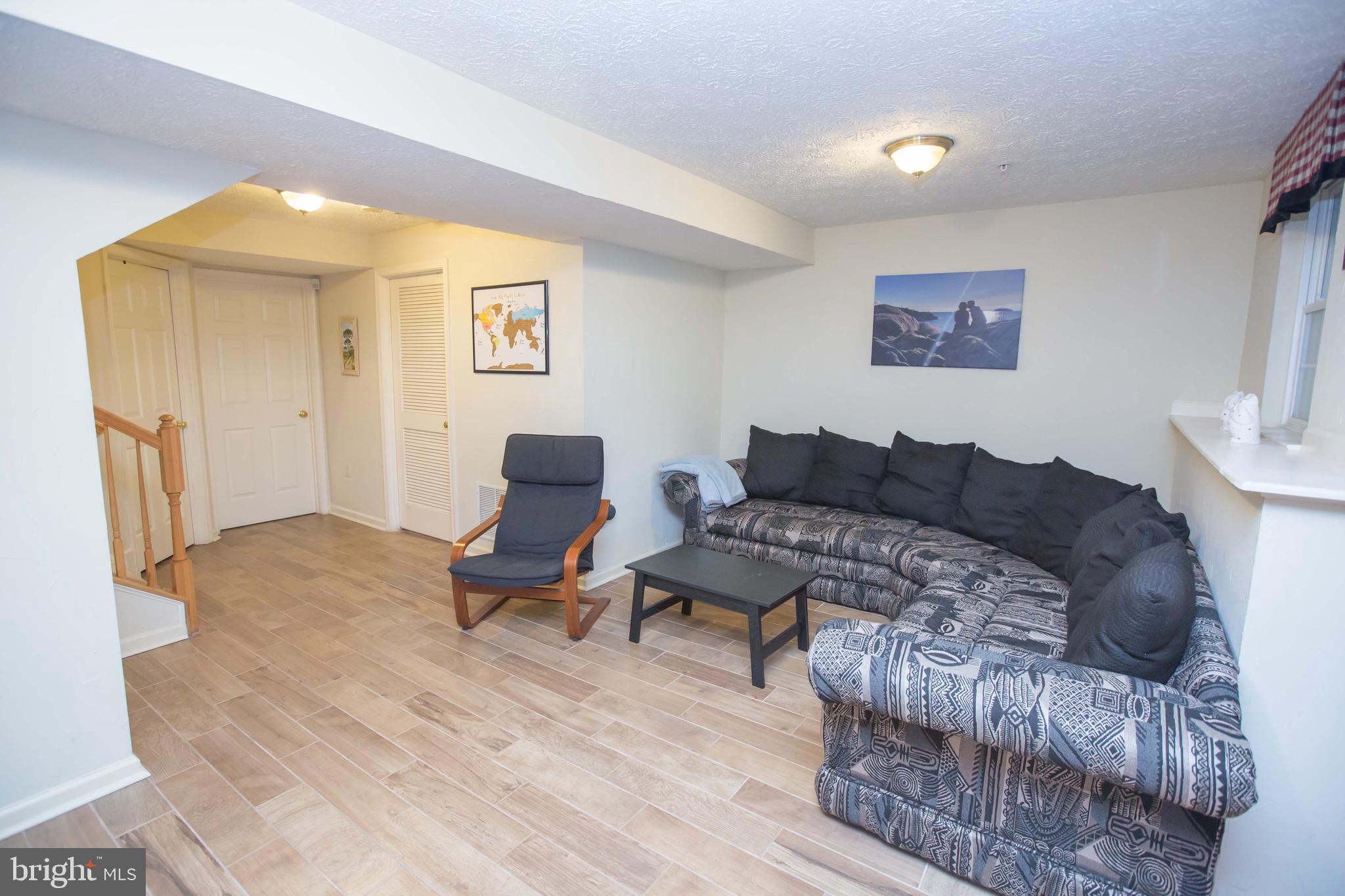 RUSSETT - Residential