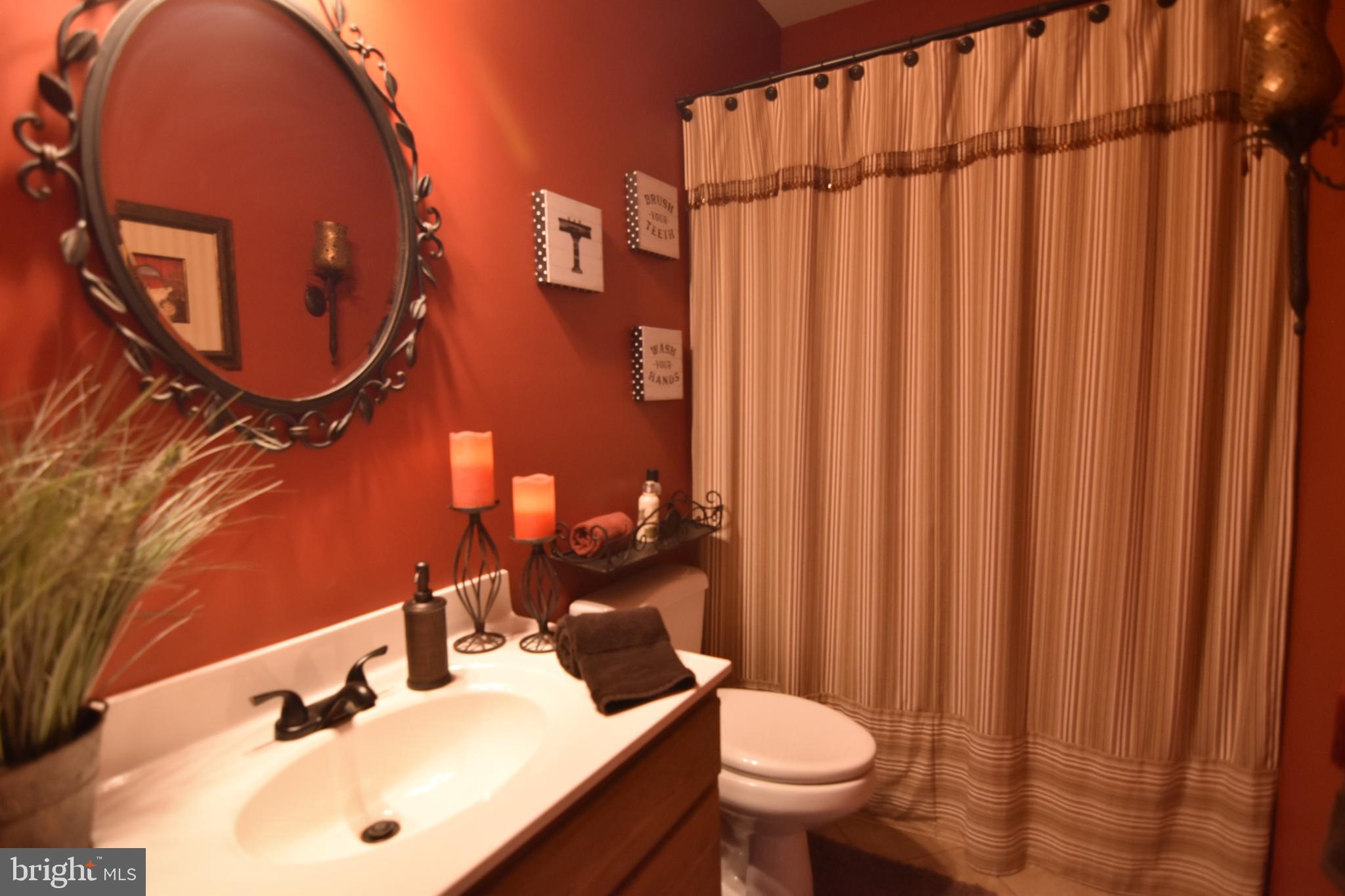 VILLAGES AT LEONARDTOWN - Residential