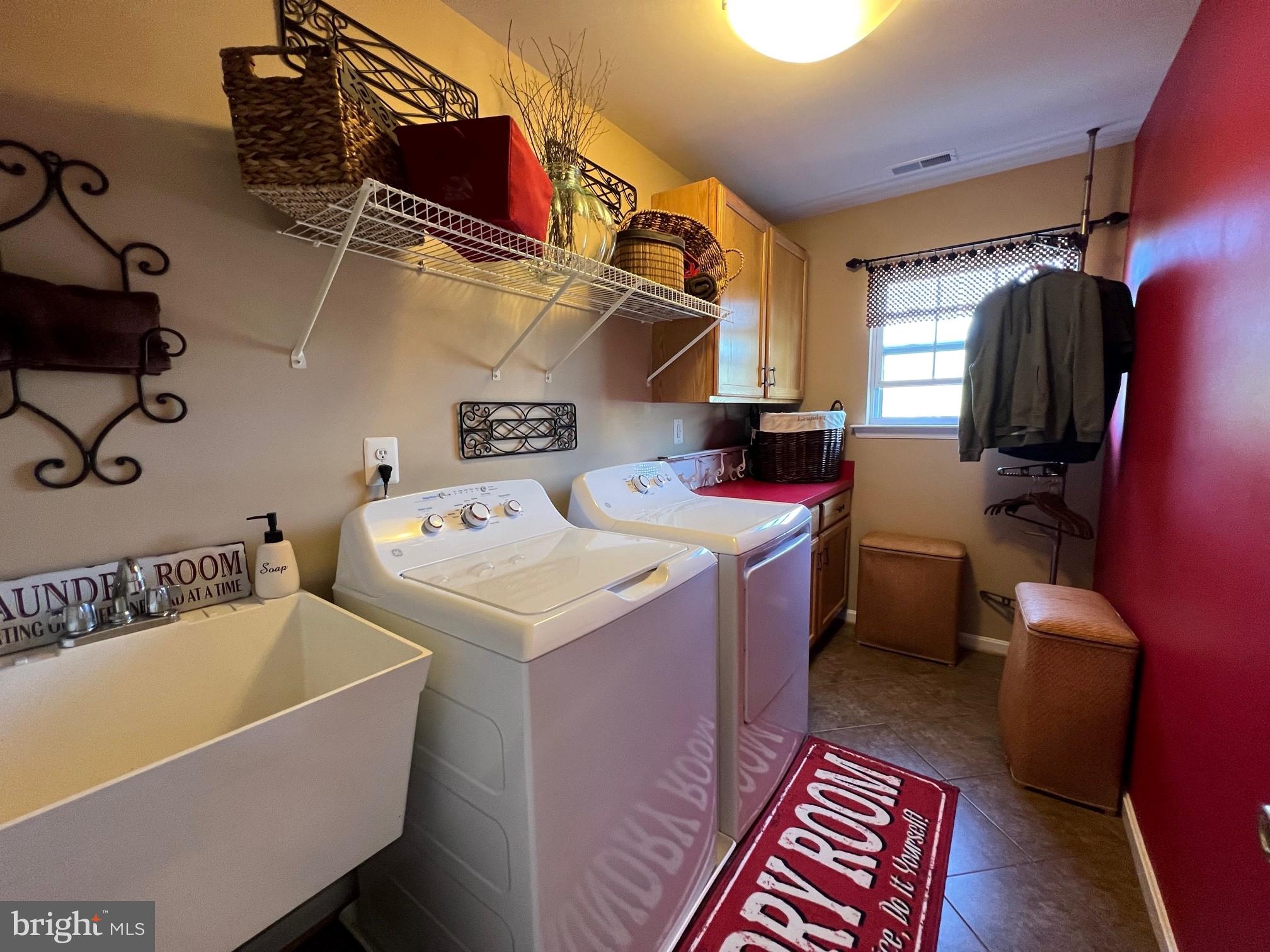 VILLAGES AT LEONARDTOWN - Residential