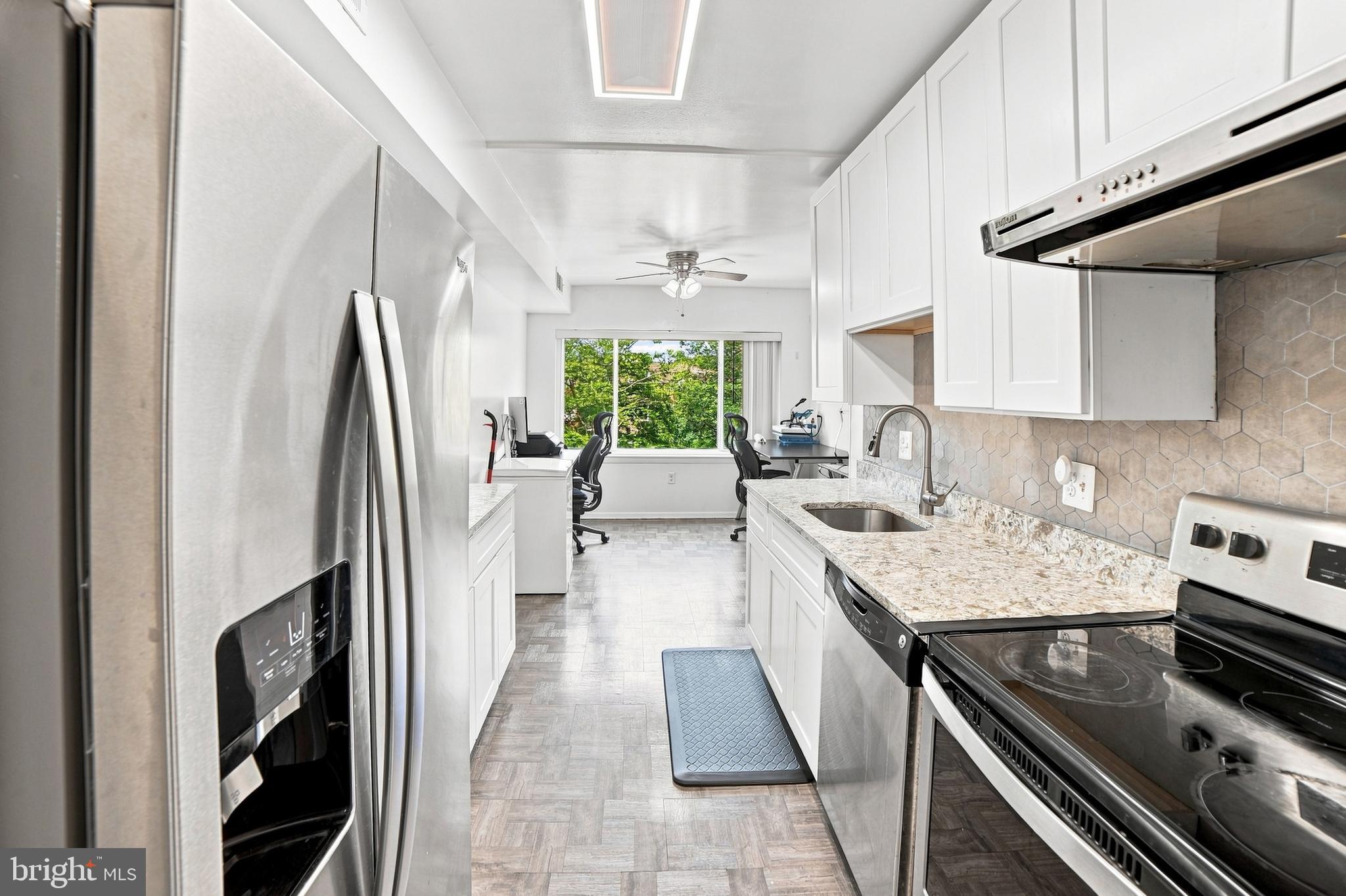 402 GIRARD STREET 9