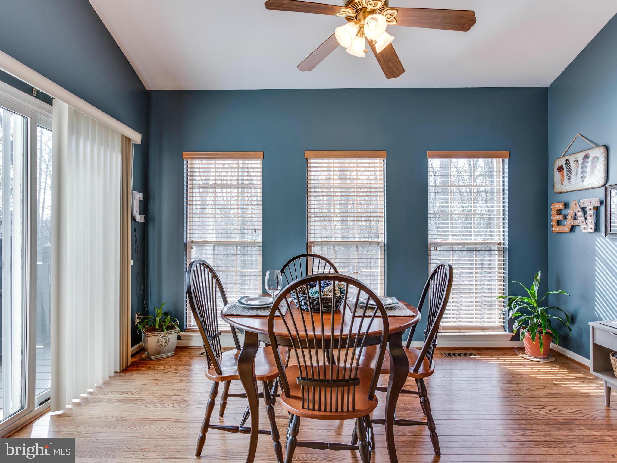 KINGSVIEW VILLAGE - Residential