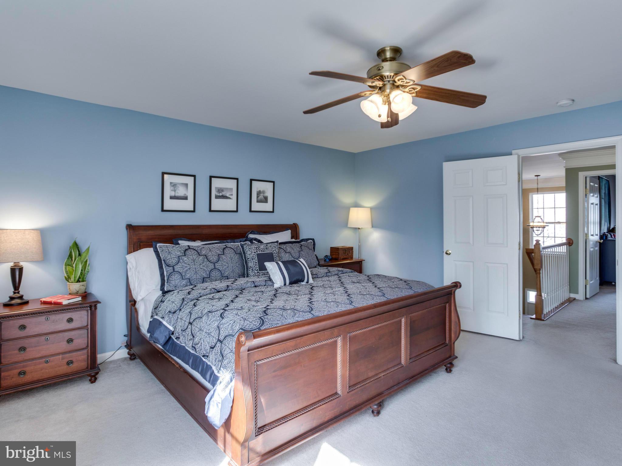 KINGSVIEW VILLAGE - Residential