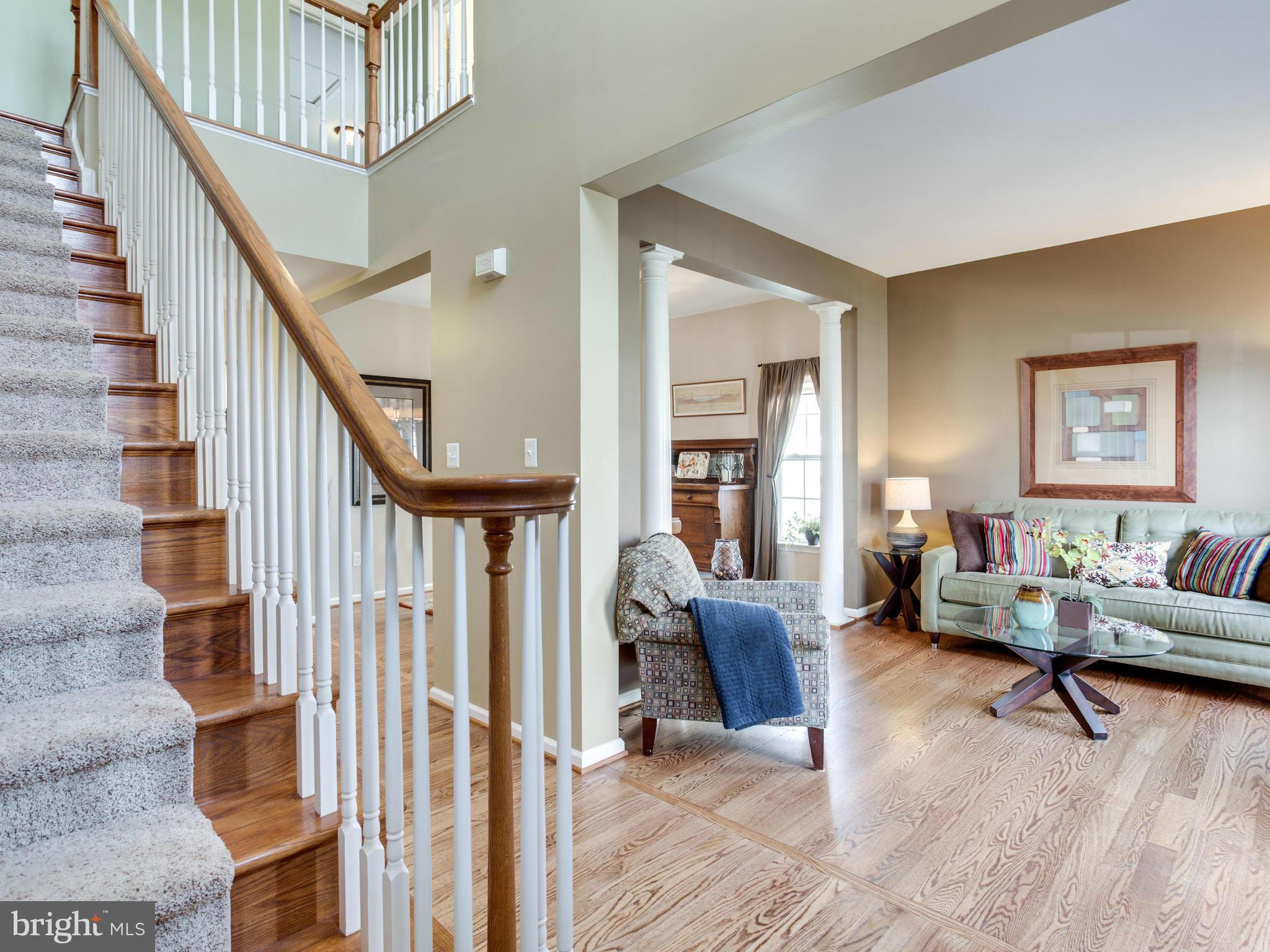 KINGSVIEW VILLAGE - Residential