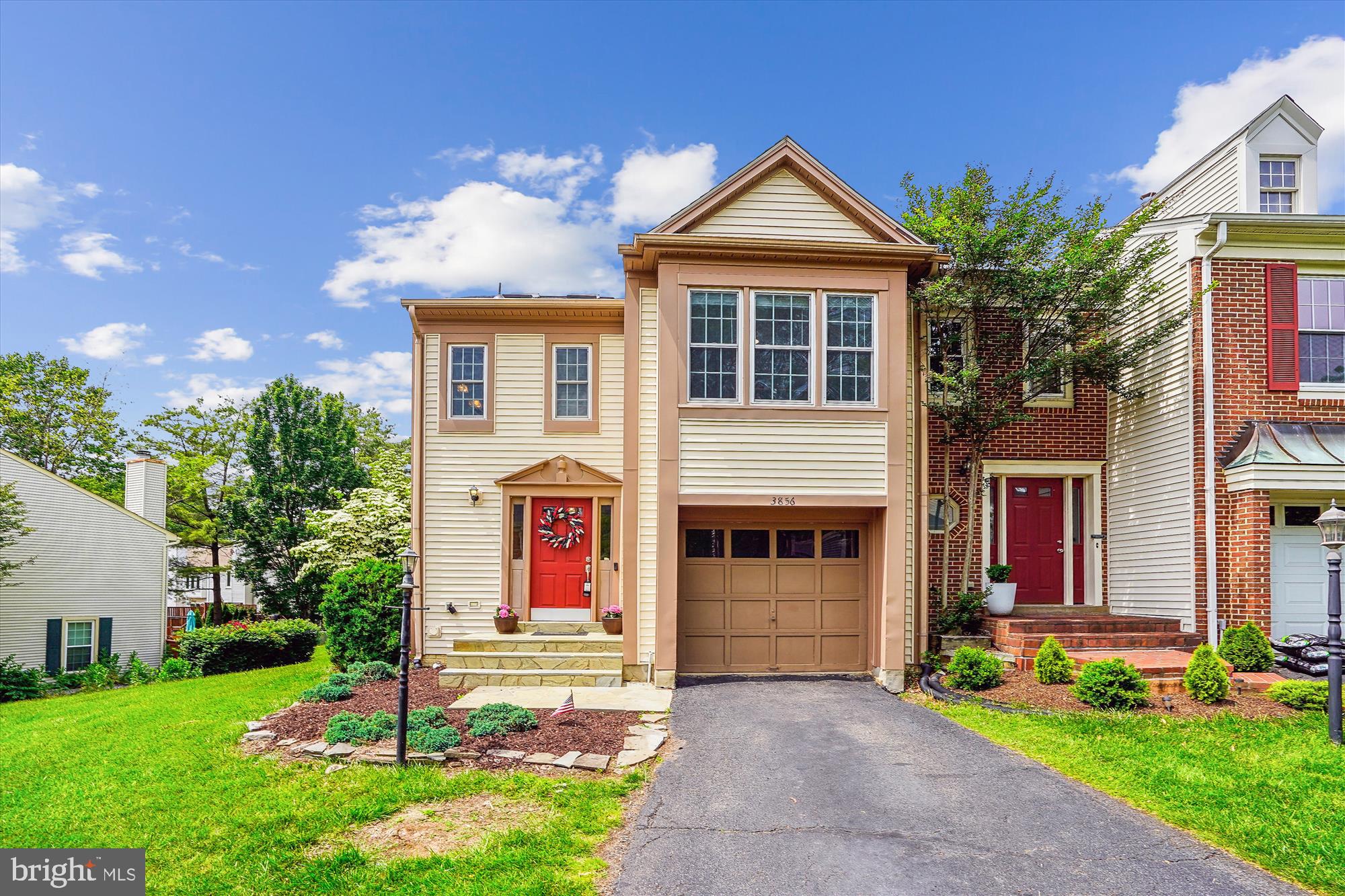 3856 WAYTHORN PLACE