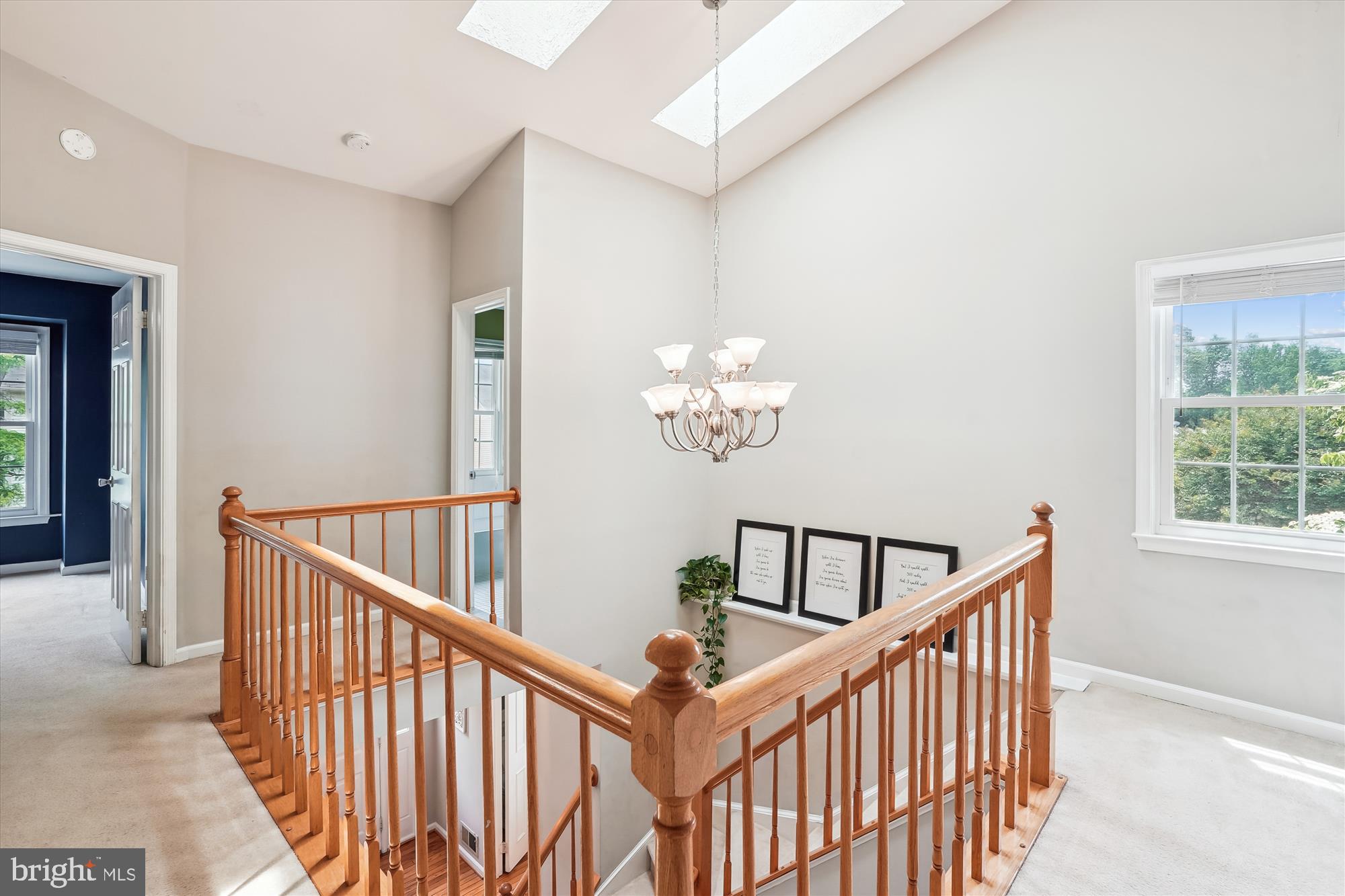 FAIR WOODS - Residential