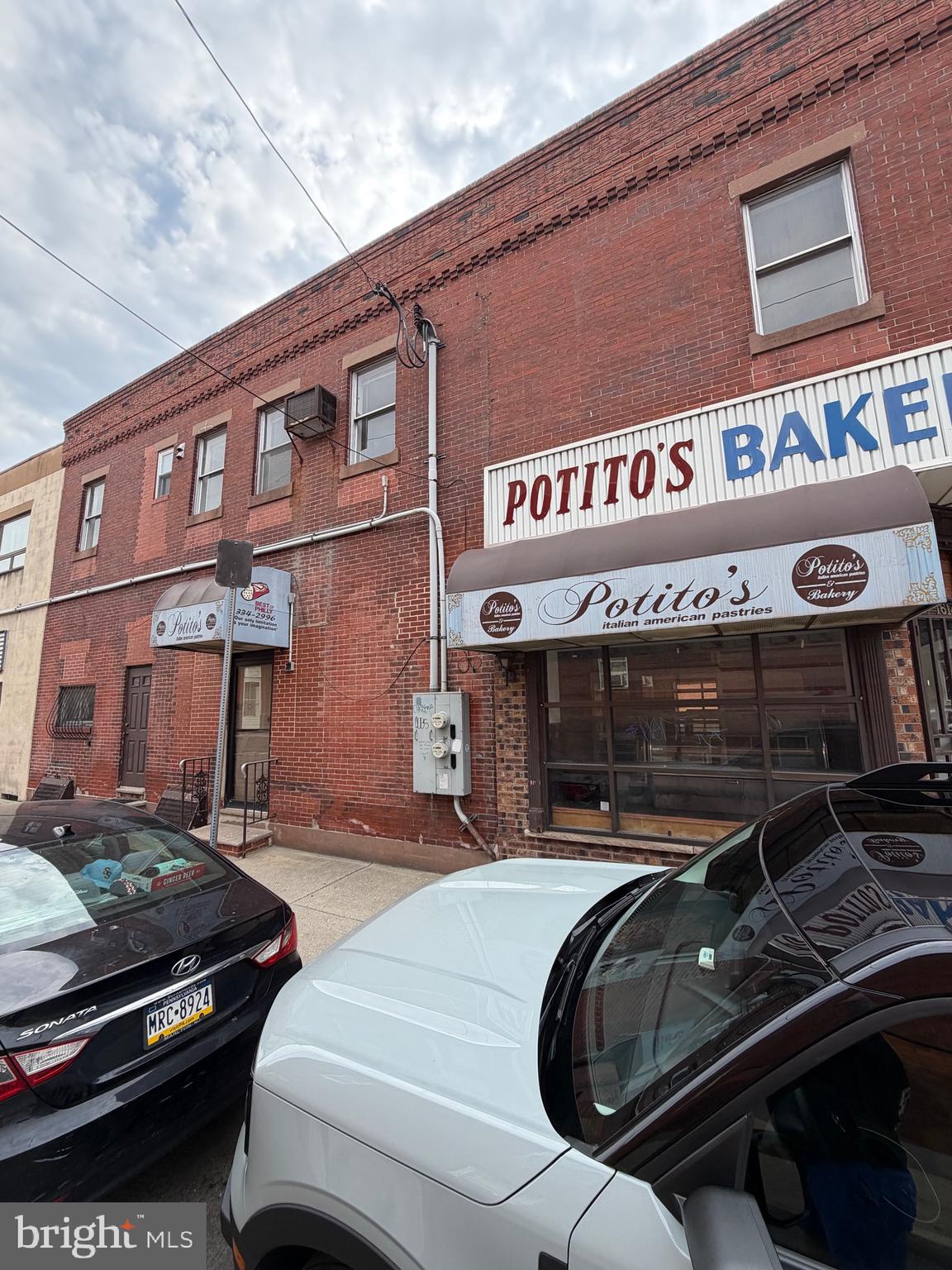 GIRARD ESTATES - Commercial Sale