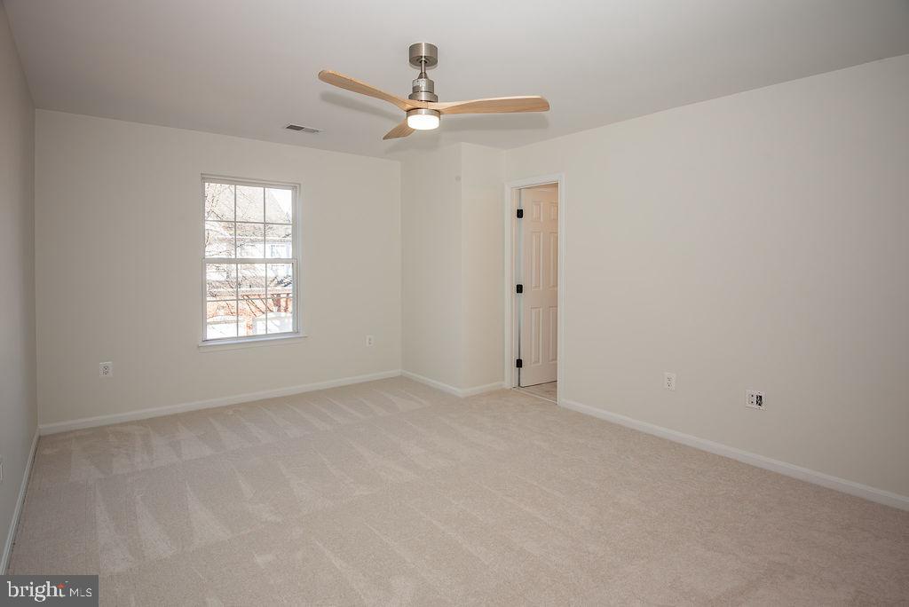 ROCKLAND VILLAGE - Residential