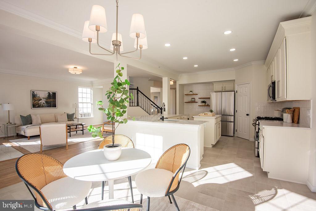 ROCKLAND VILLAGE - Residential