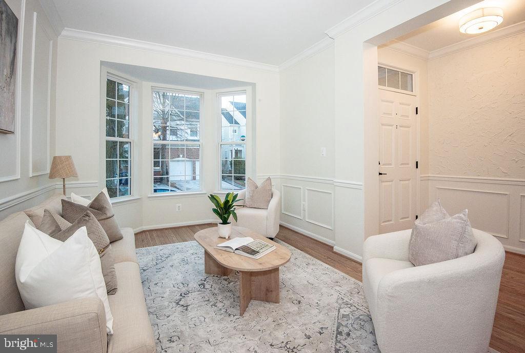 ROCKLAND VILLAGE - Residential