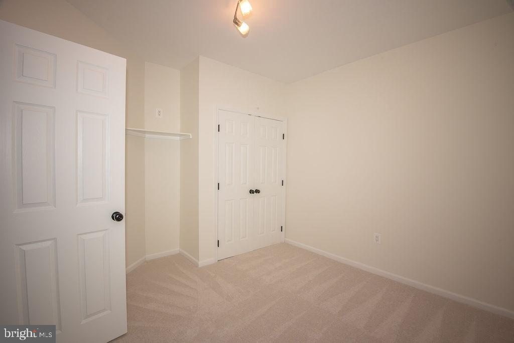 ROCKLAND VILLAGE - Residential