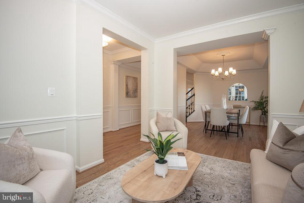 ROCKLAND VILLAGE - Residential