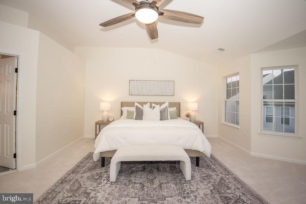 ROCKLAND VILLAGE - Residential