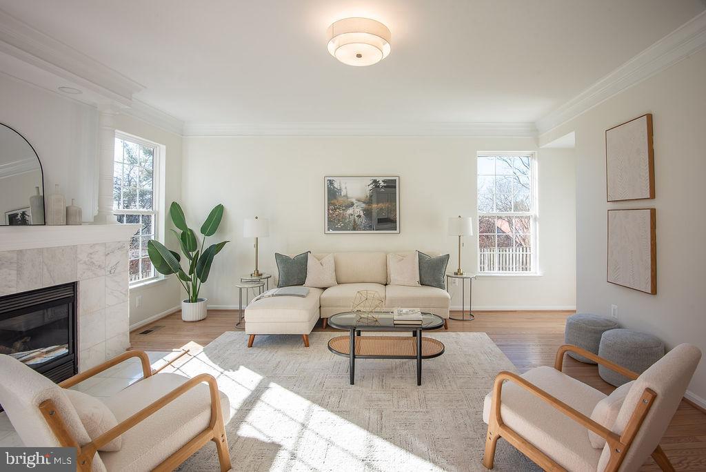 ROCKLAND VILLAGE - Residential