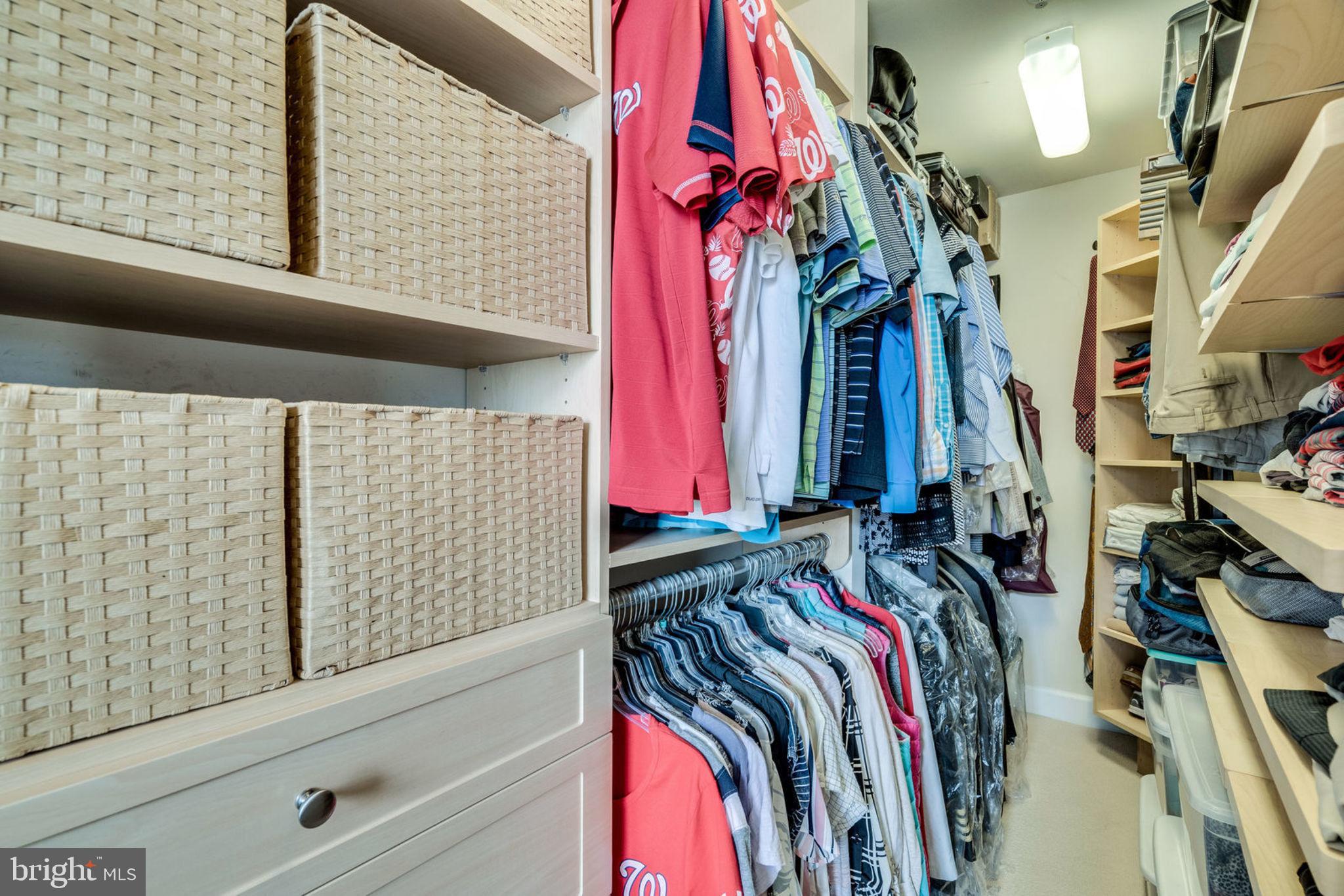 ECLIPSE ON CENTER PARK - Residential