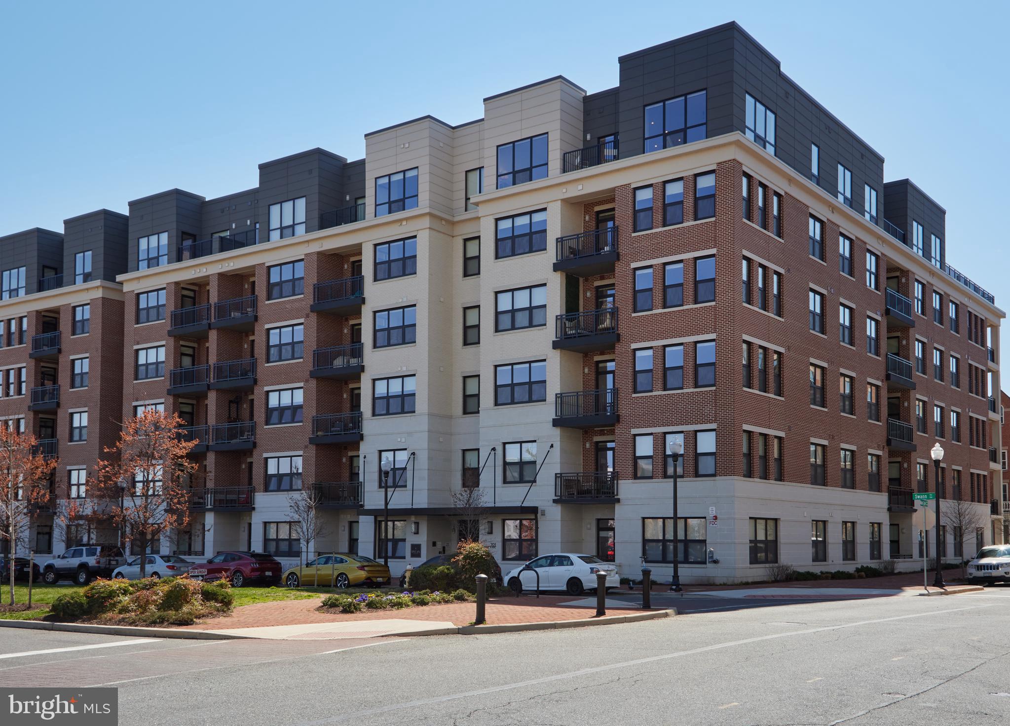 POTOMAC YARD - Residential