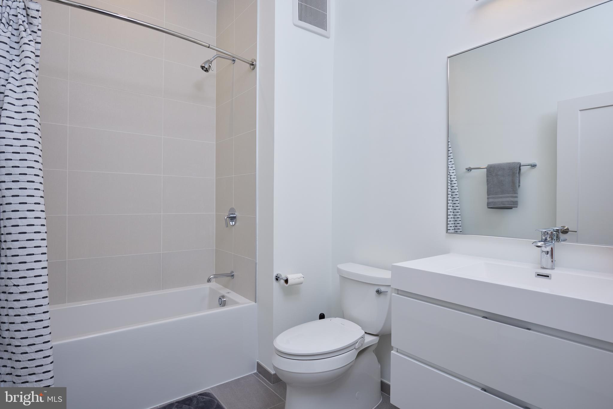 POTOMAC YARD - Residential