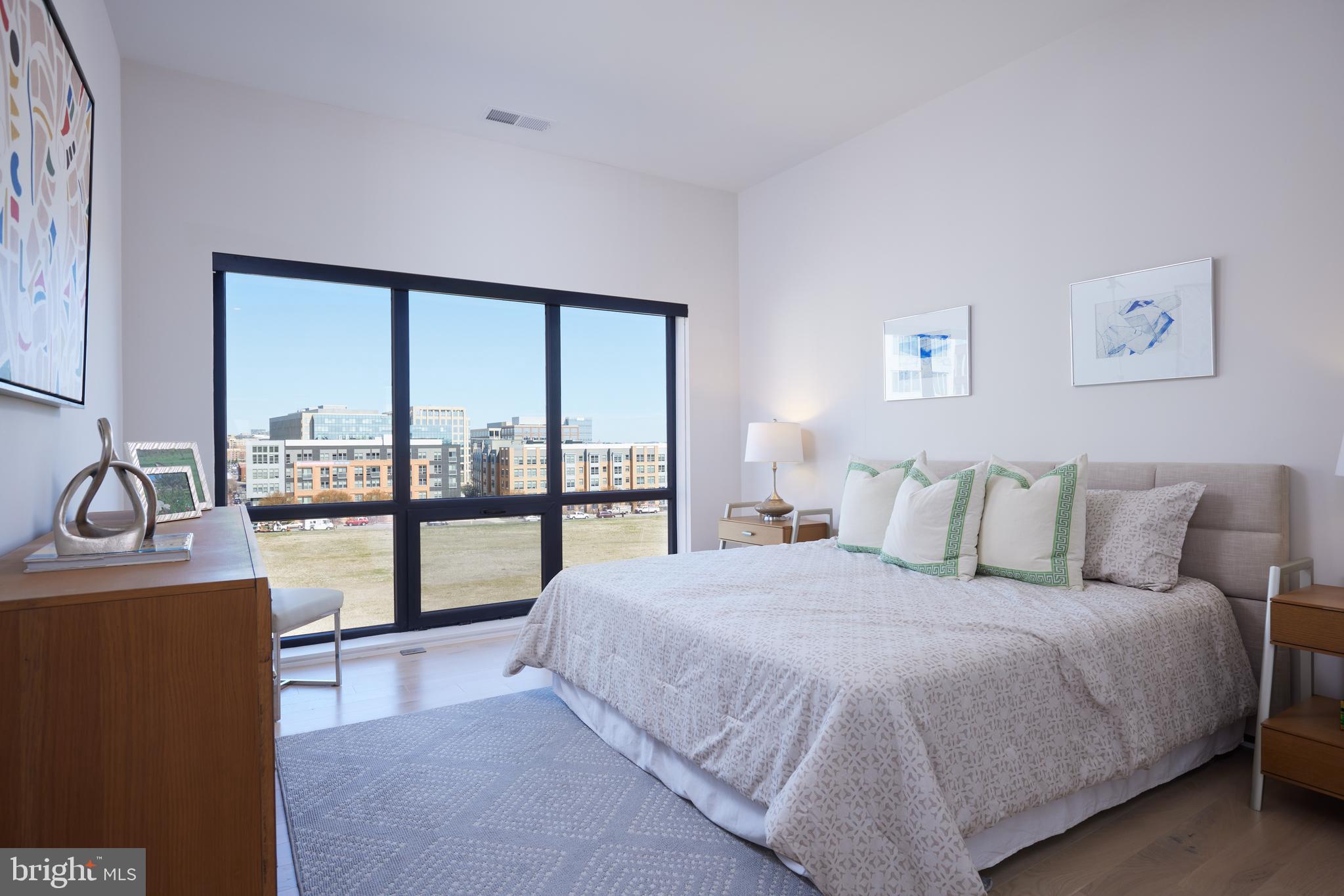 POTOMAC YARD - Residential