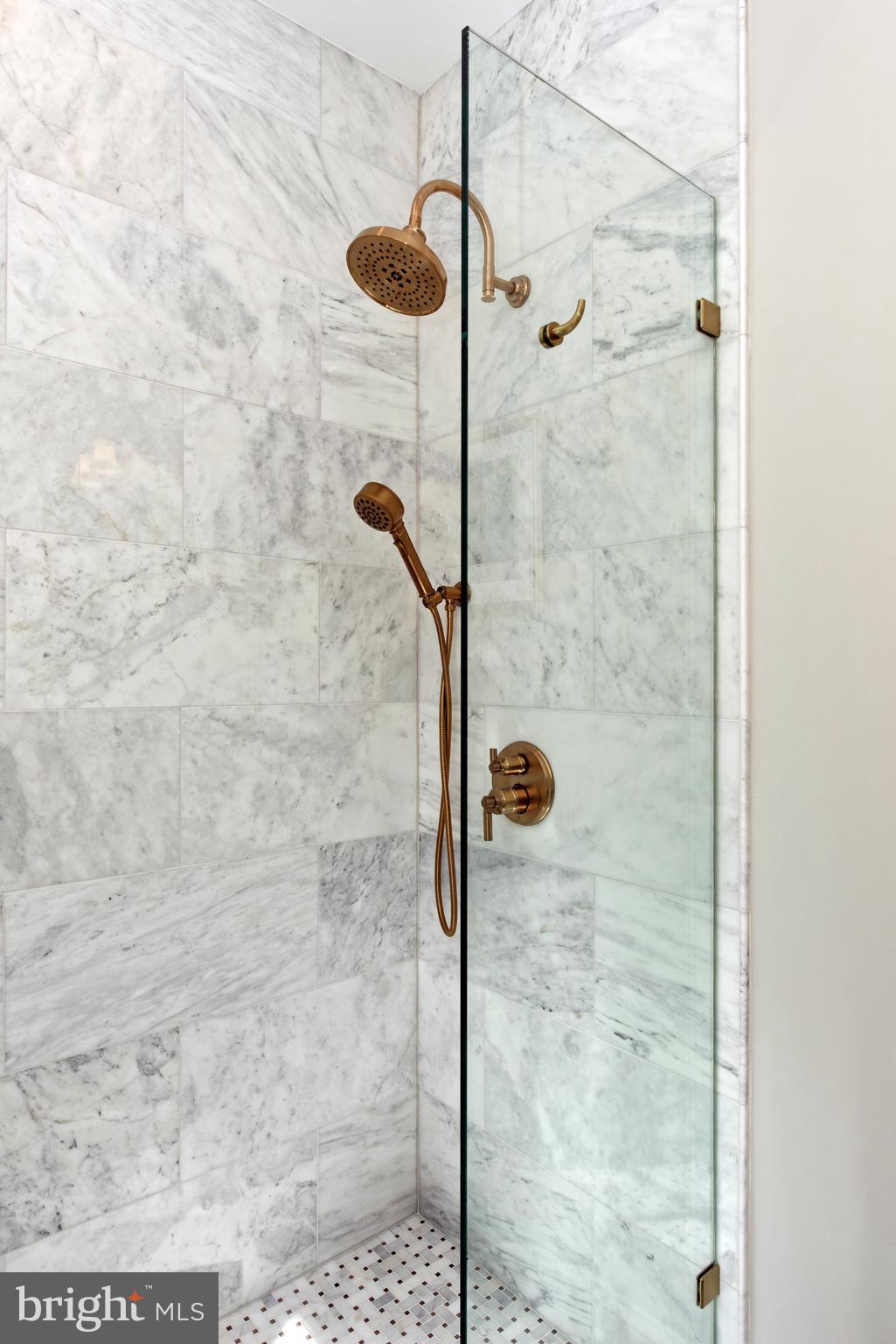 OLD TOWN ALEXANDRIA - Residential