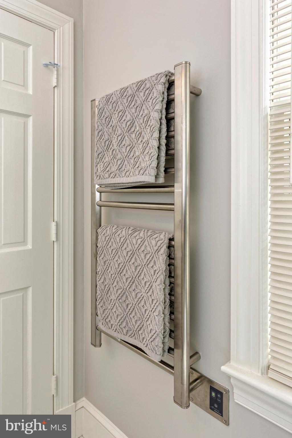 OLD TOWN ALEXANDRIA - Residential