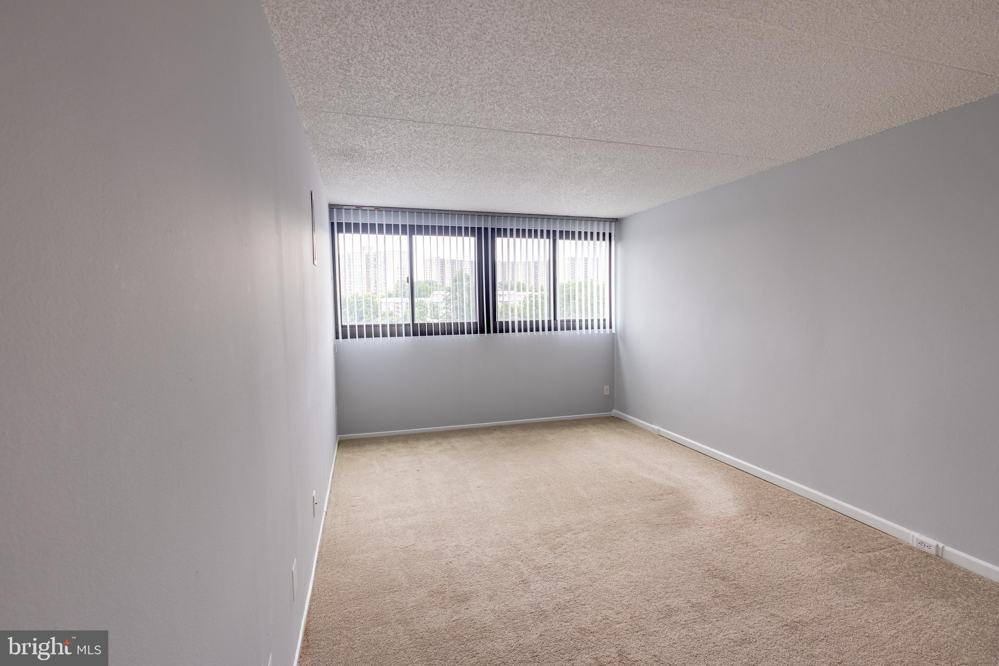 HIGHPOINTE - Residential Lease