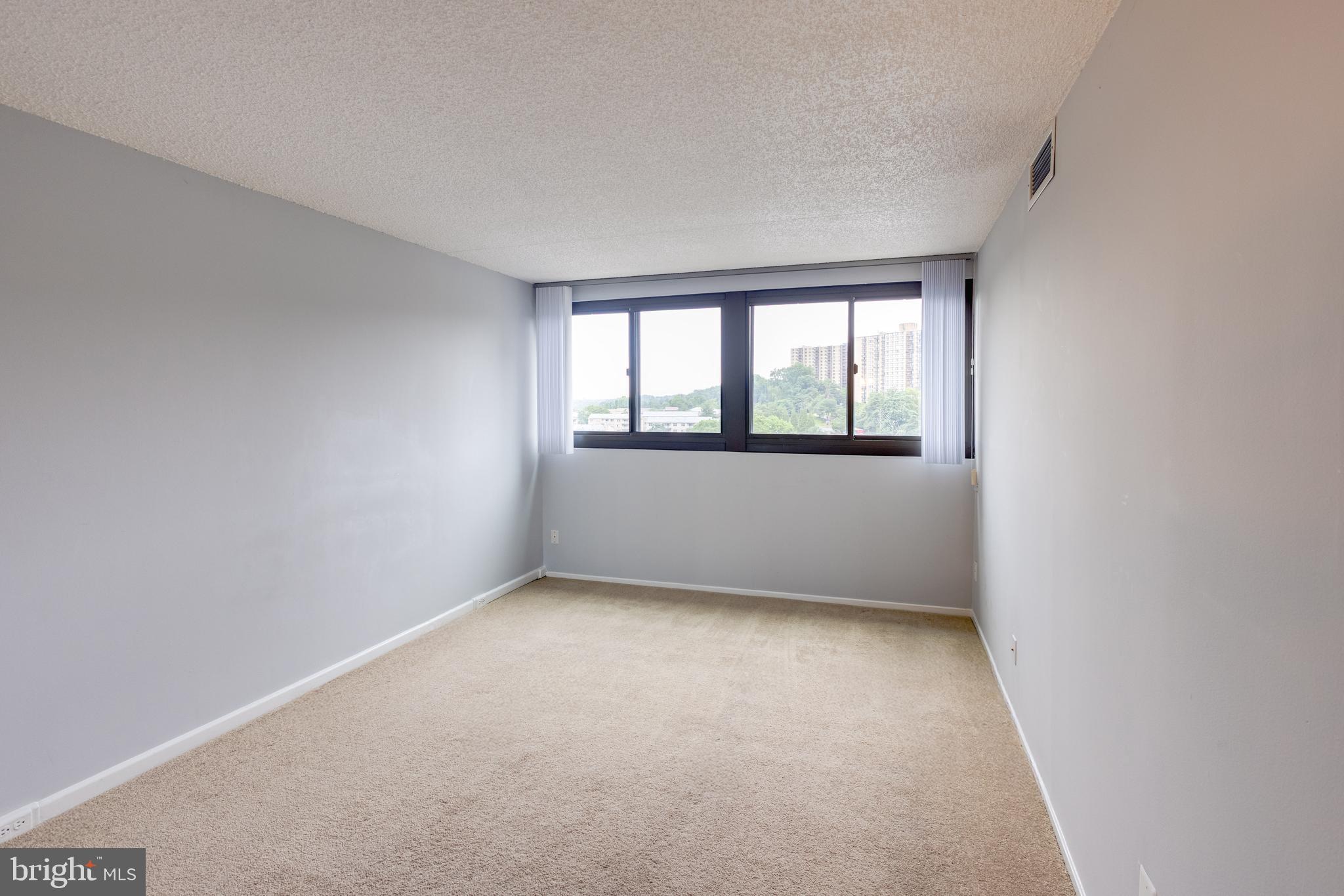 HIGHPOINTE - Residential Lease