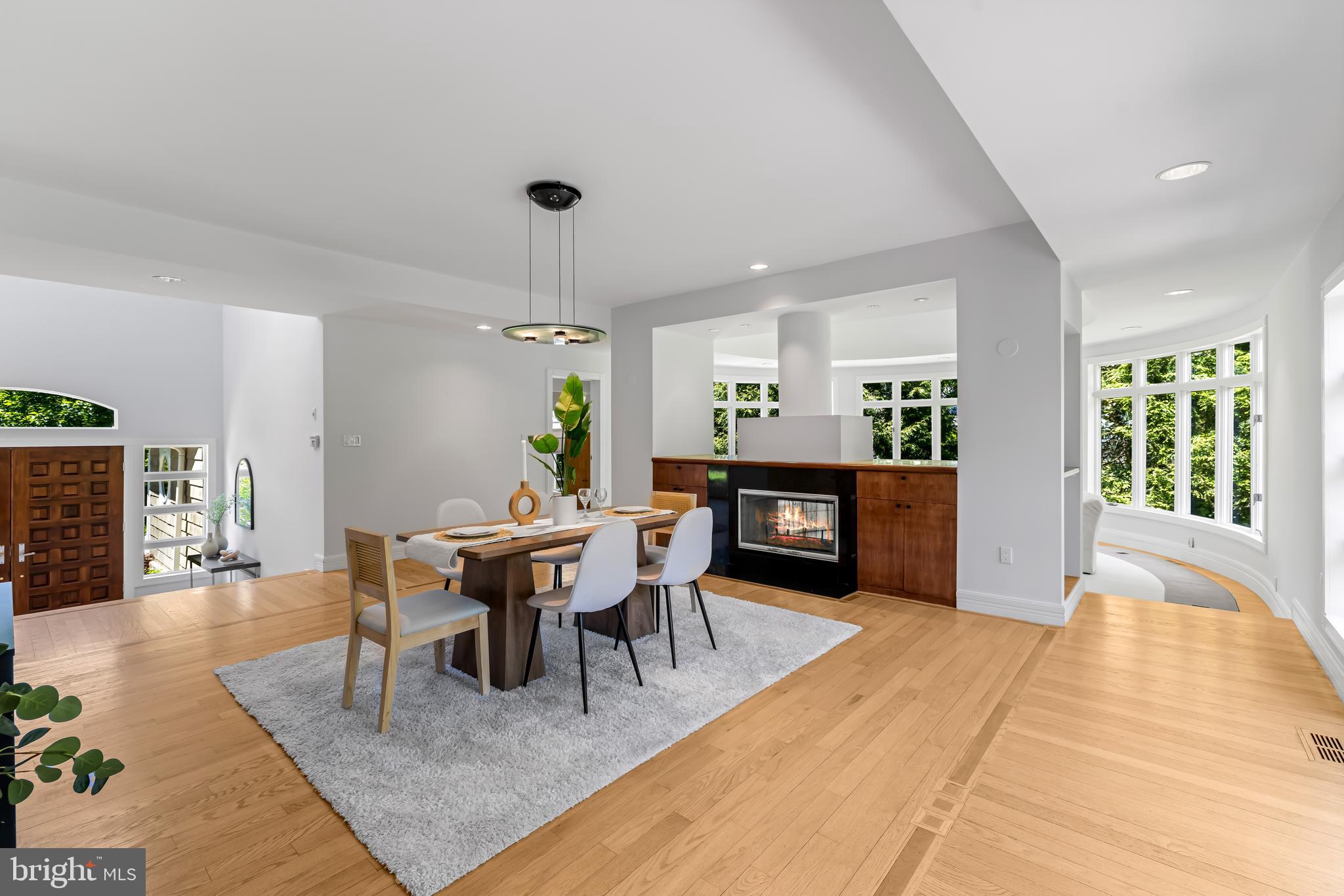 RUXTON - Residential