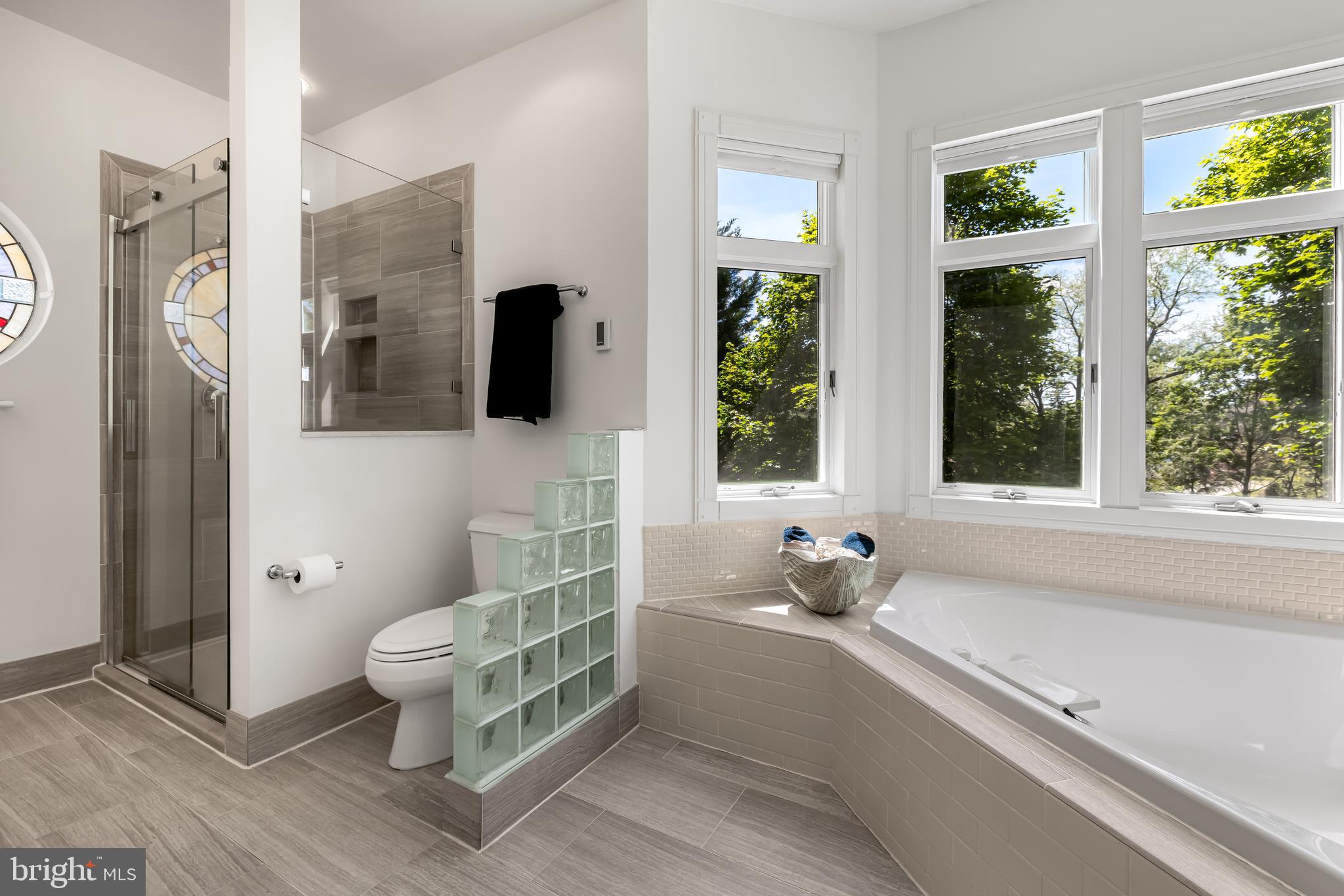 RUXTON - Residential