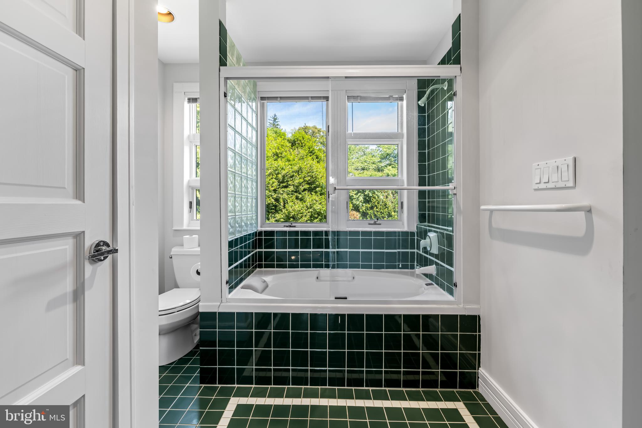 RUXTON - Residential