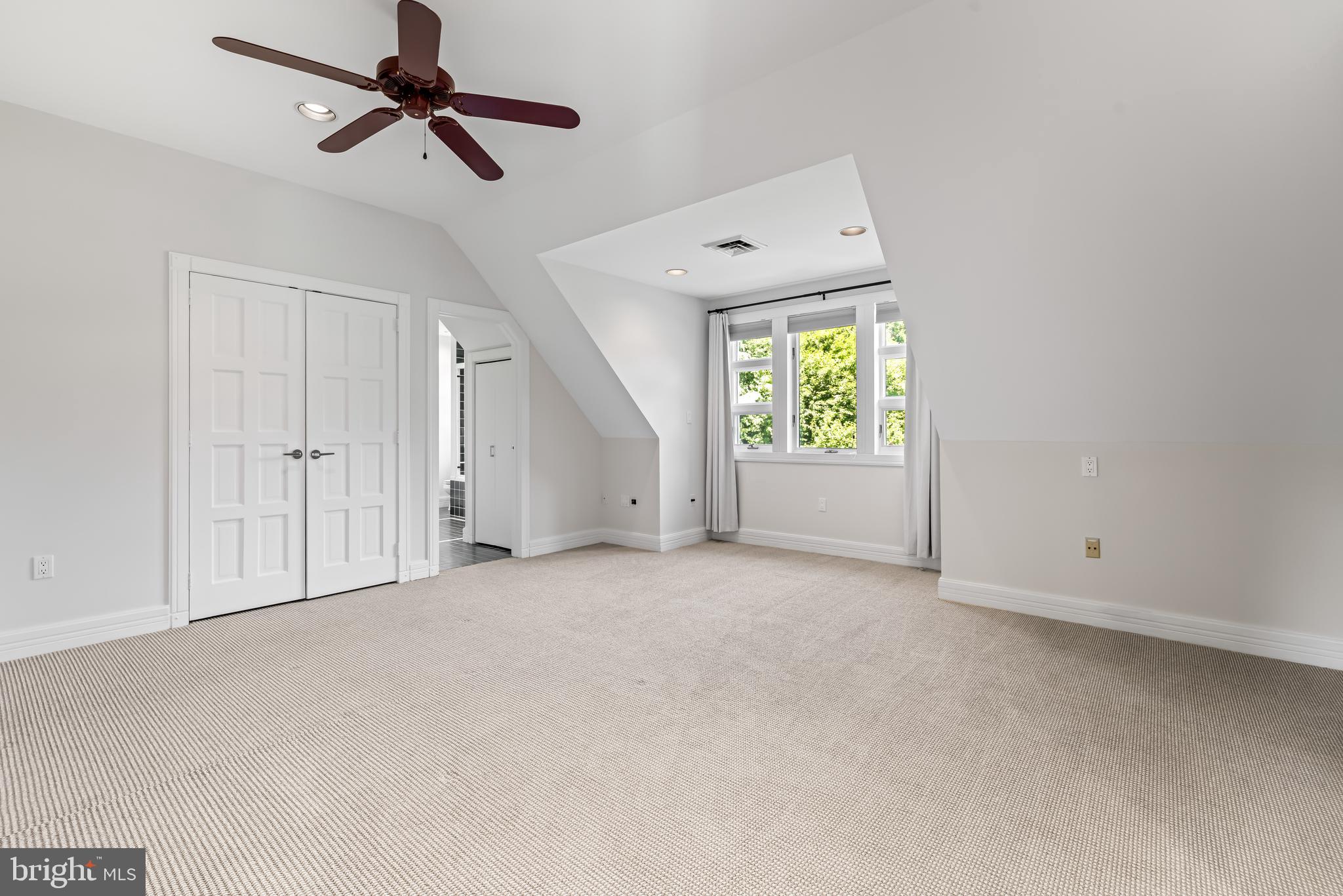 RUXTON - Residential