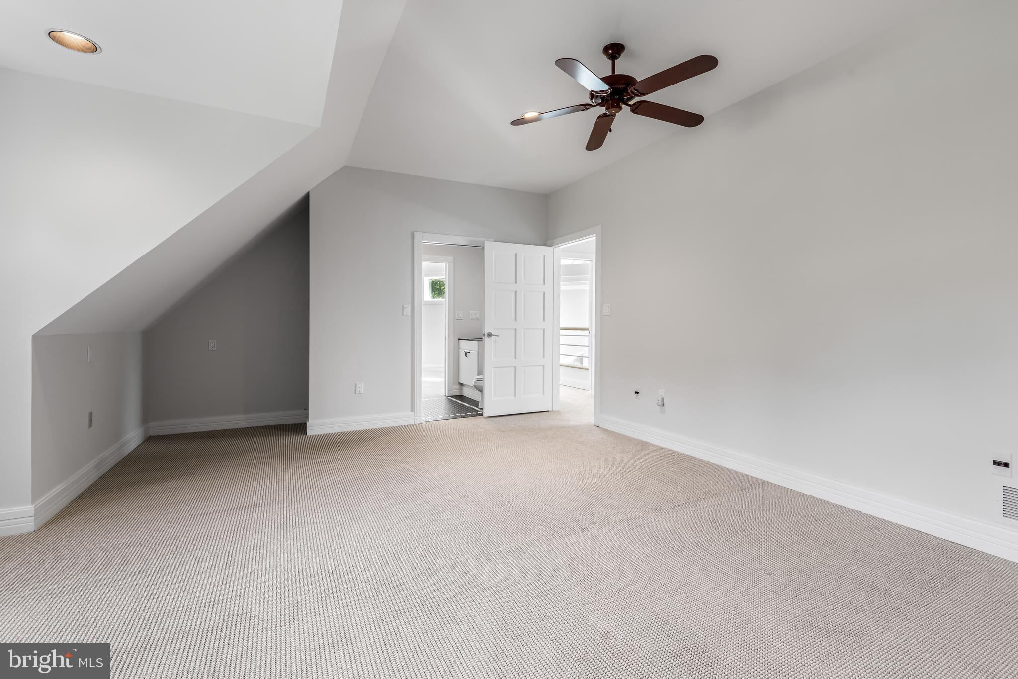 RUXTON - Residential